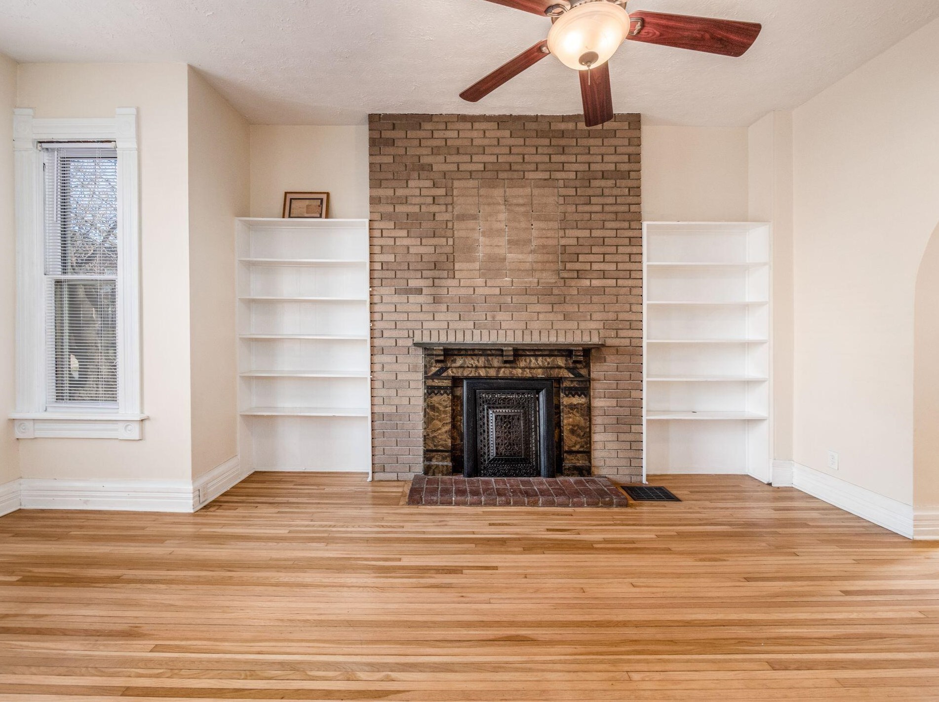 35 Thurman Ave, Columbus OH  43206-3423 exterior