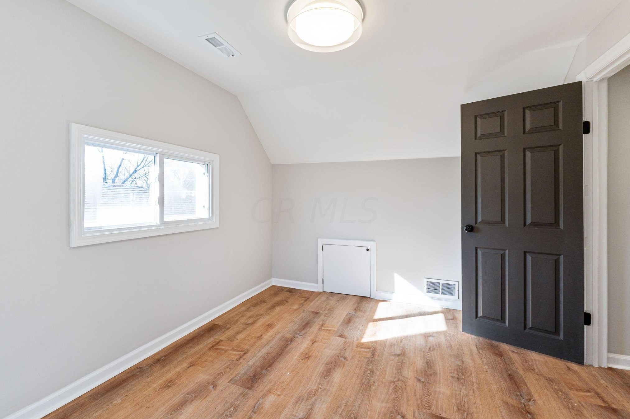 189 Gould Rd, Columbus OH  43209-1549 exterior