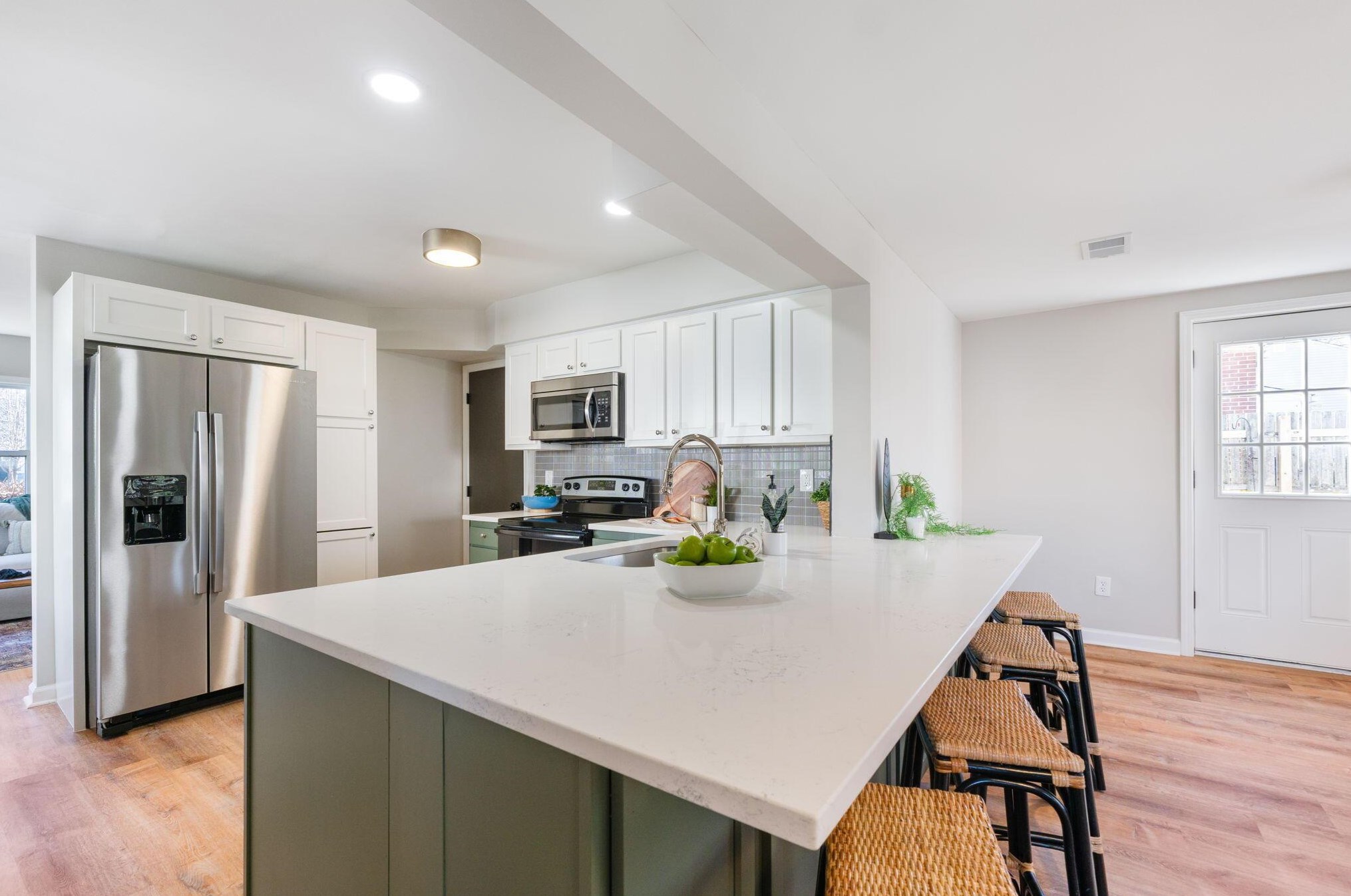 189 Gould Rd, Columbus OH  43209-1549 exterior