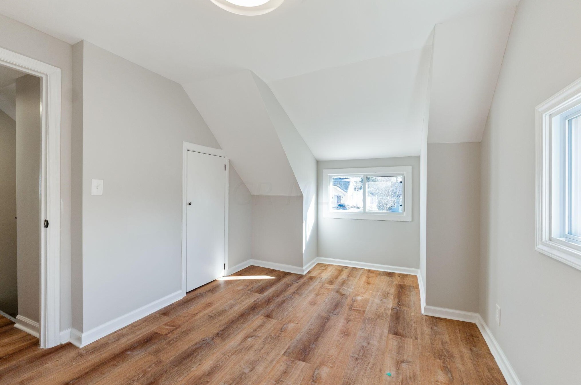 189 Gould Rd, Columbus OH  43209-1549 exterior