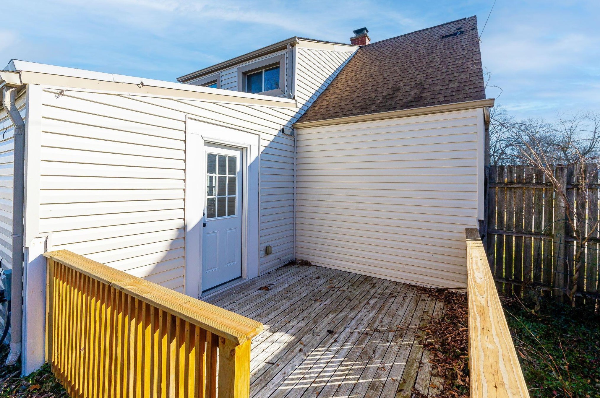 189 Gould Rd, Columbus OH  43209-1549 exterior