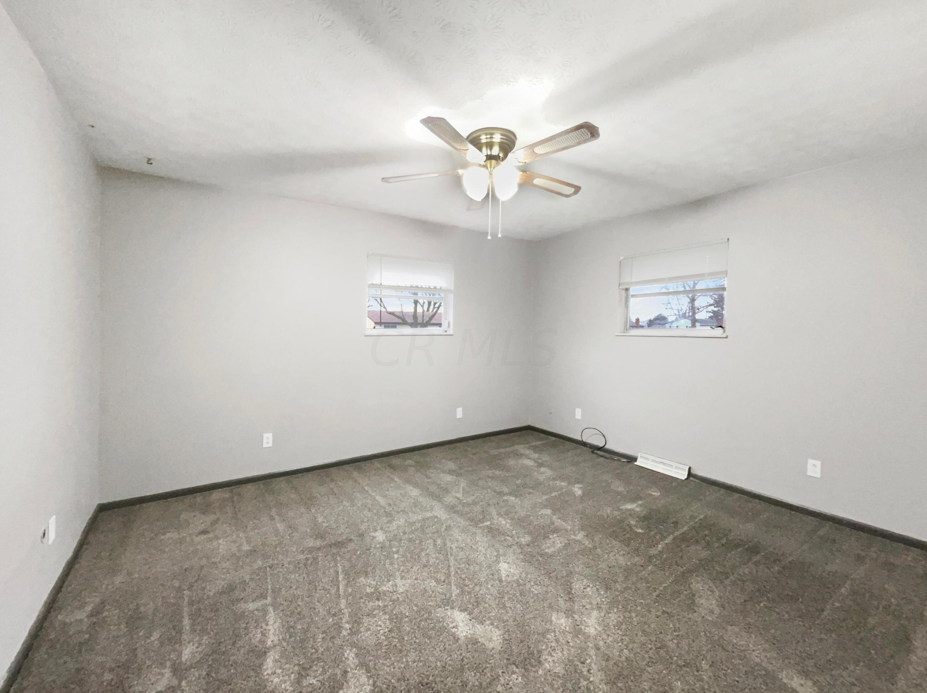 2866 Southwest Blvd, Darbydale OH  43123-2036 exterior