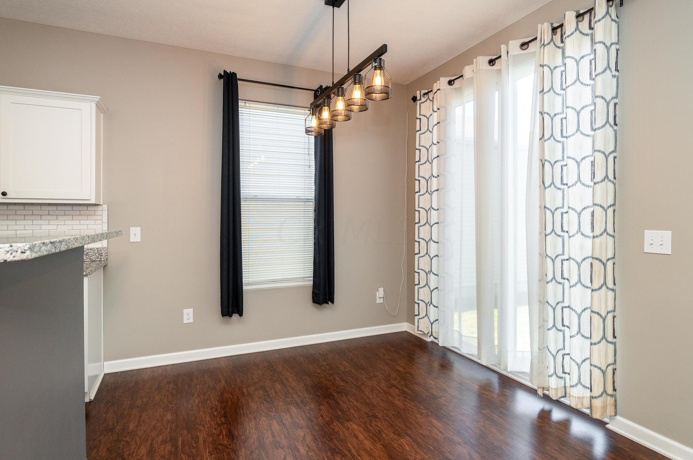 5654 Alliance Way, Columbus OH  43228-8947 exterior