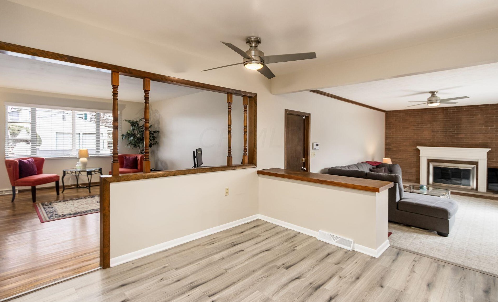 521 Heatherhill Rd, Columbus OH  43213-2461 exterior