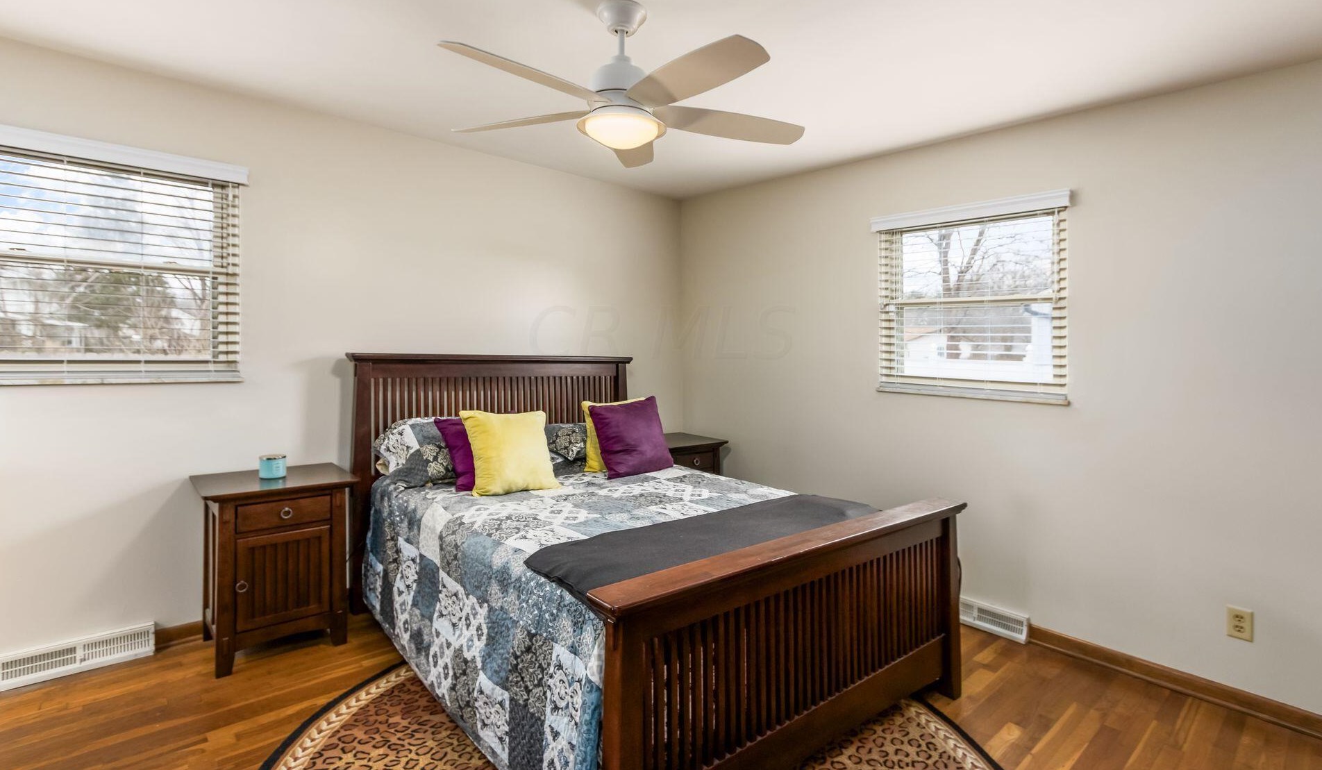 521 Heatherhill Rd, Columbus OH  43213-2461 exterior