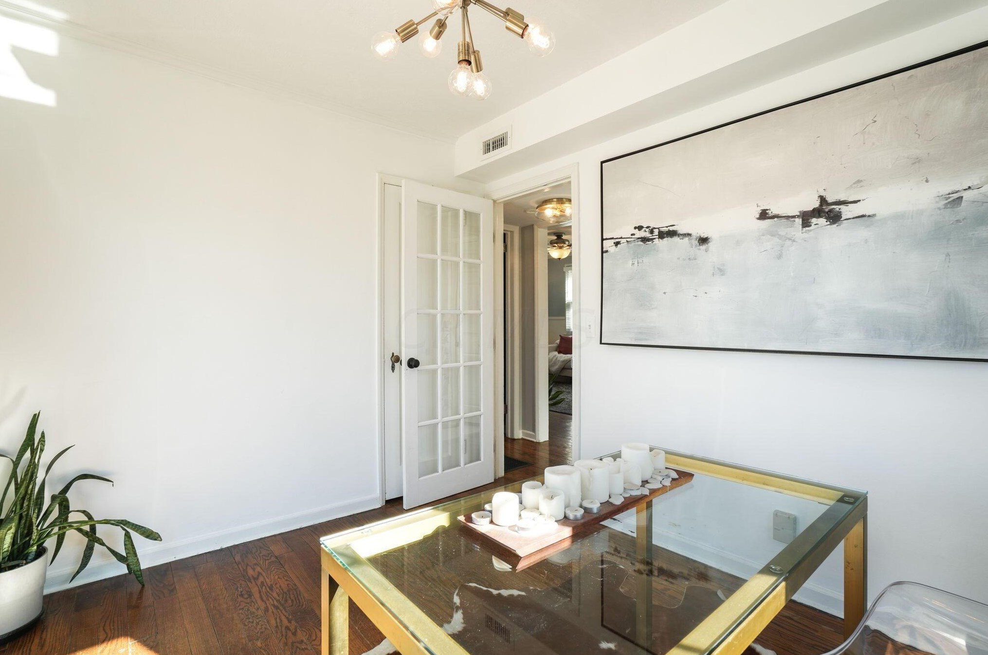 395 Selby Blvd, Columbus OH  43085-3623 exterior