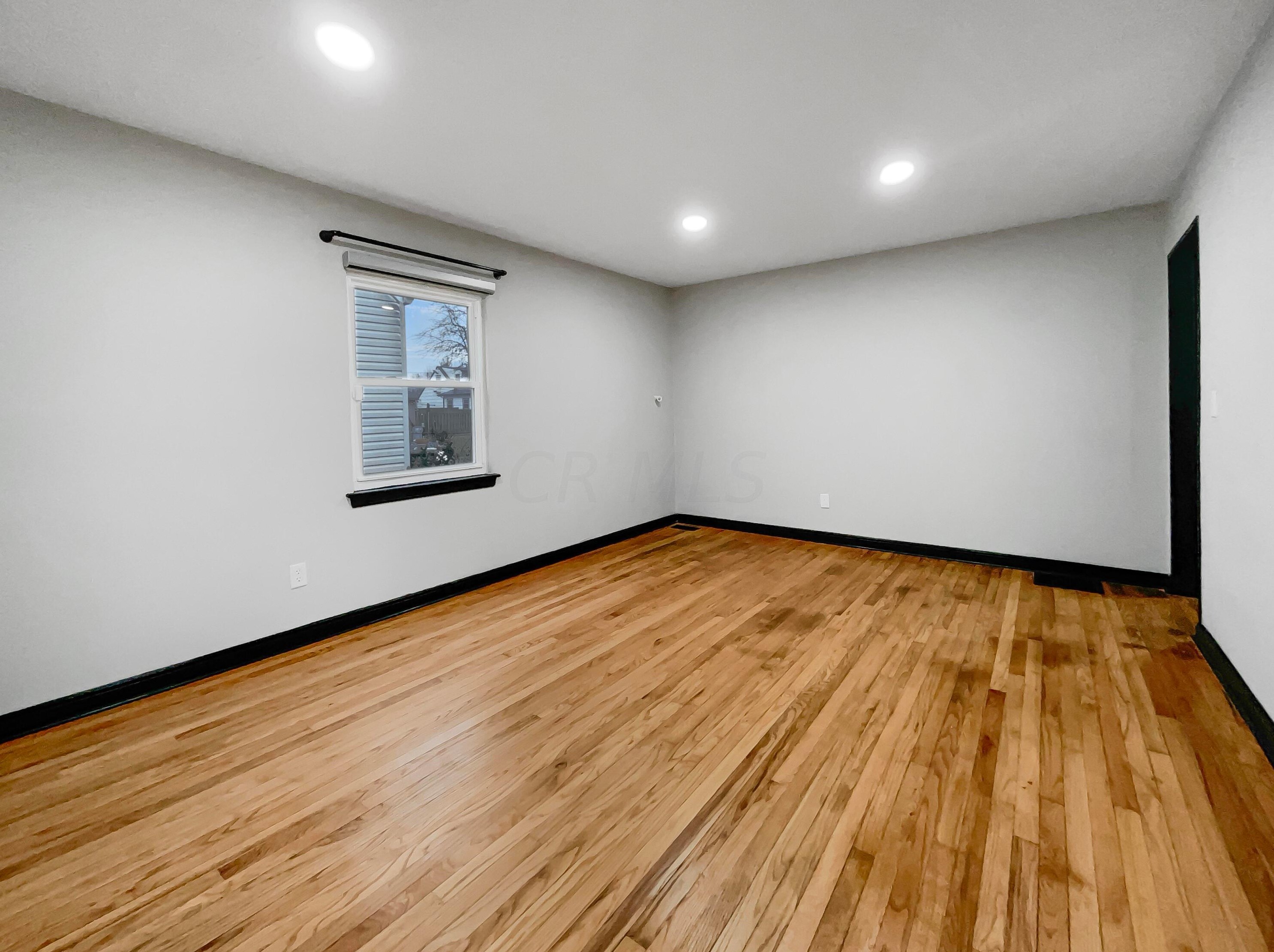 1259 Weldon Ave, Columbus OH  43224-4162 exterior