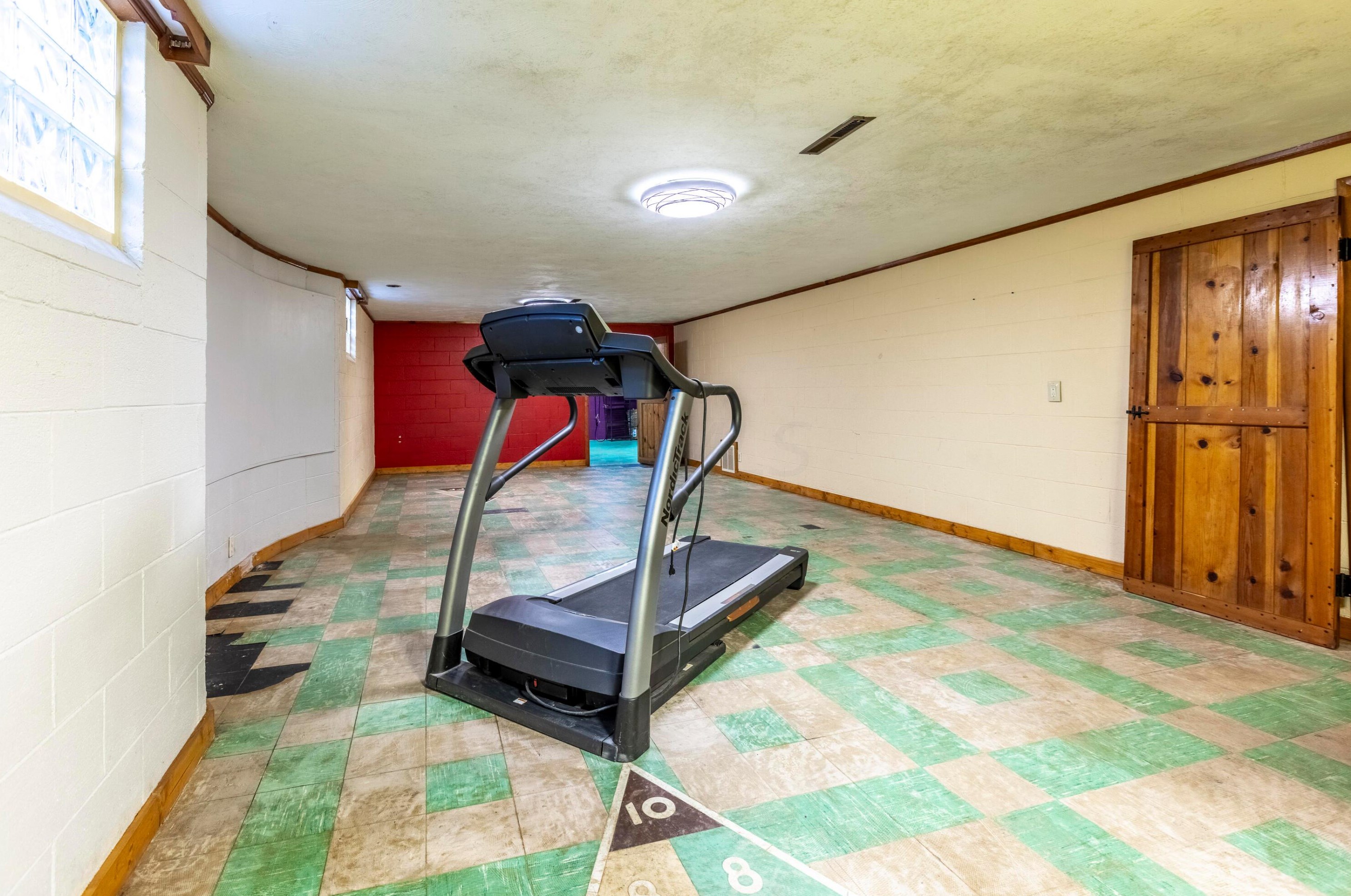 2525 Lakewood Dr, Columbus OH 43231-4859 exterior