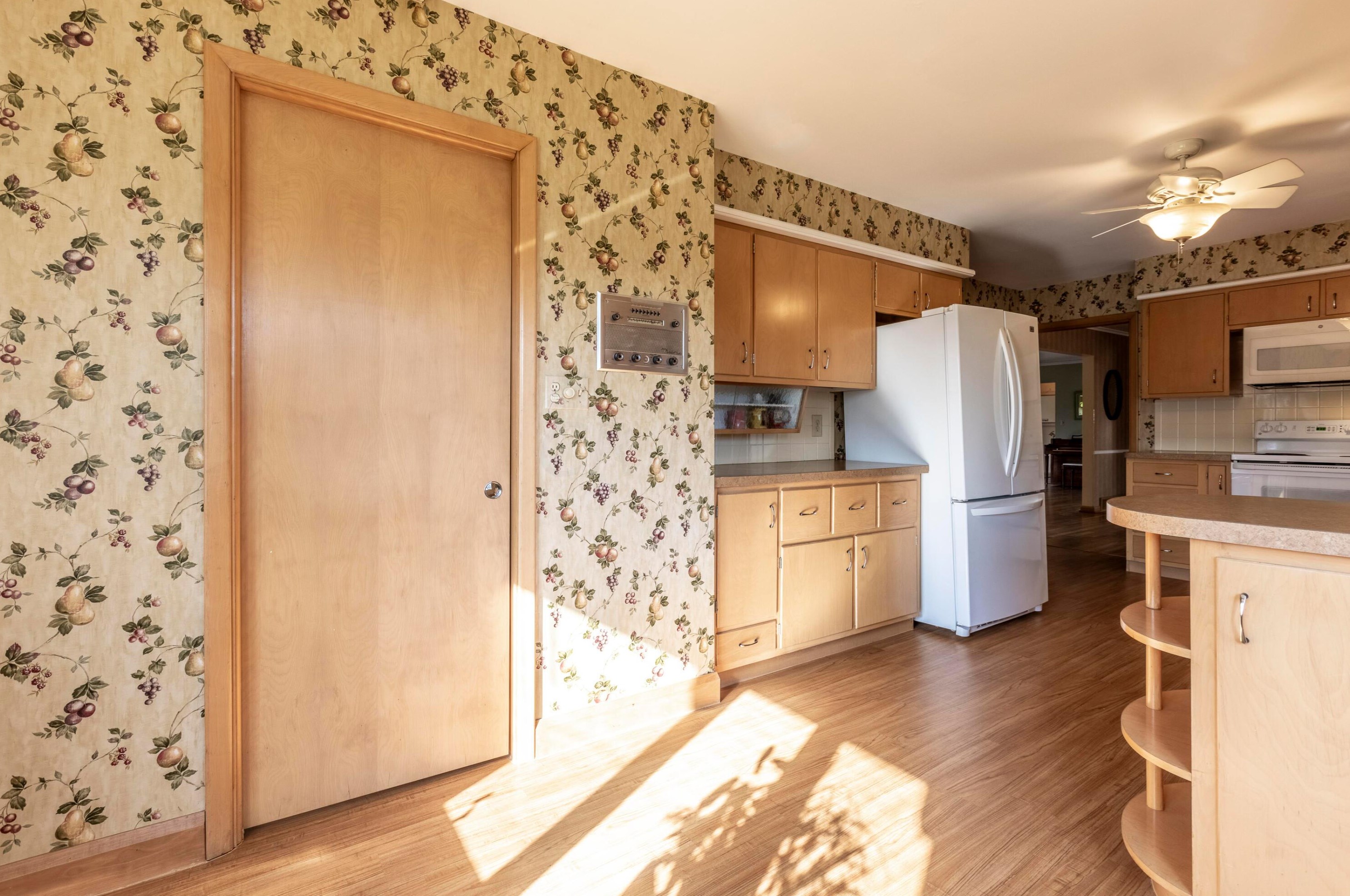 2525 Lakewood Dr, Columbus OH 43231-4859 exterior