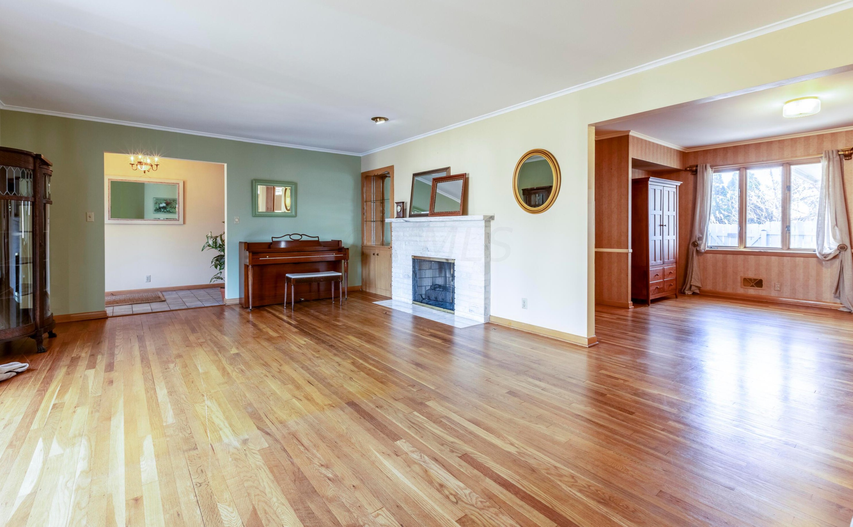 2525 Lakewood Dr, Columbus OH 43231-4859 exterior