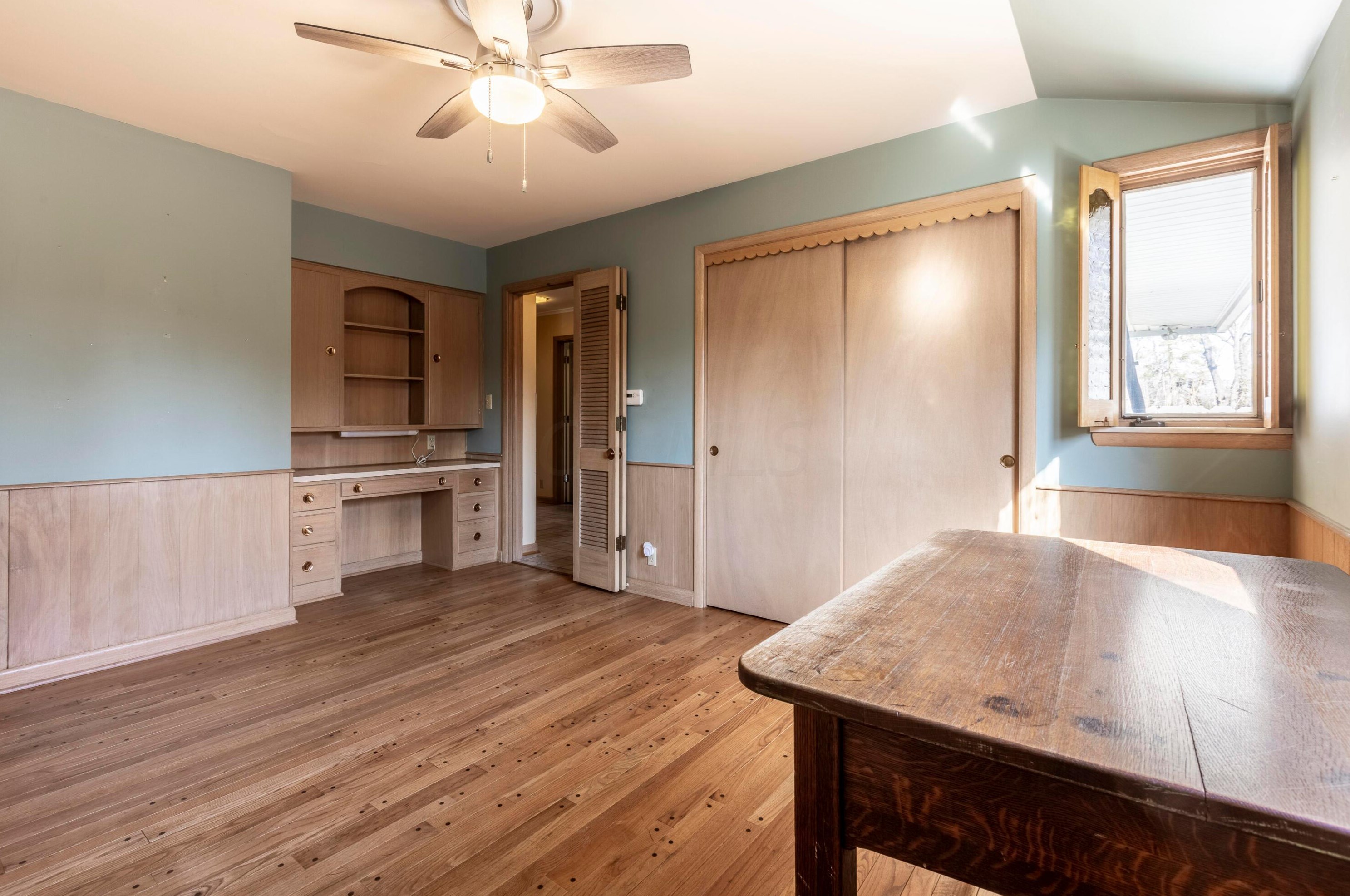 2525 Lakewood Dr, Columbus OH 43231-4859 exterior