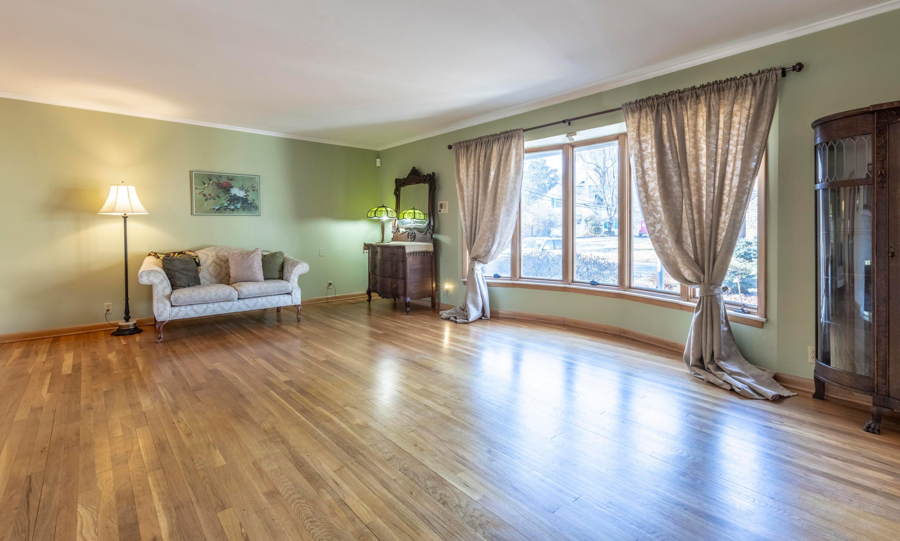 2525 Lakewood Dr, Columbus OH 43231-4859 exterior