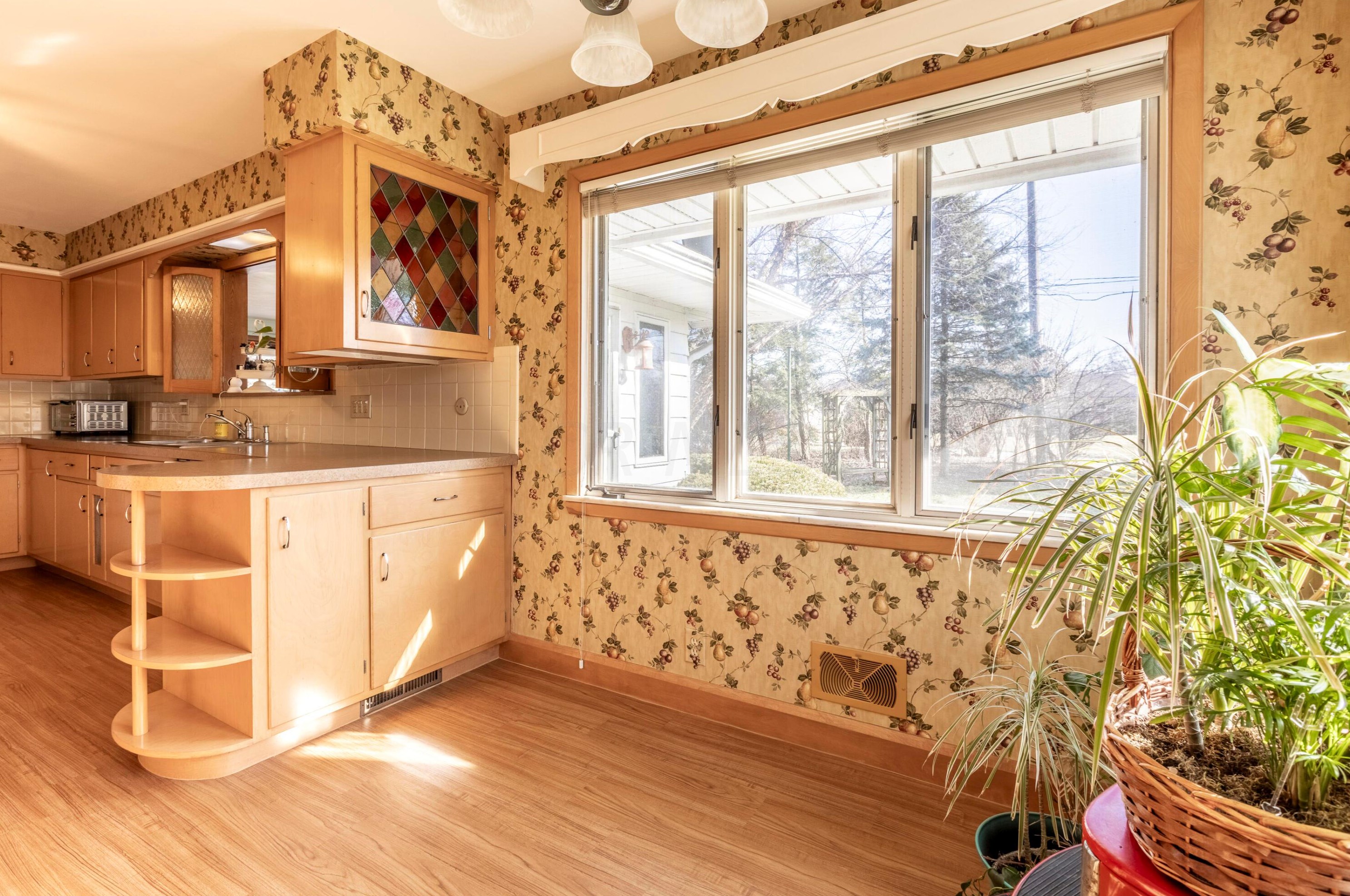 2525 Lakewood Dr, Columbus OH 43231-4859 exterior