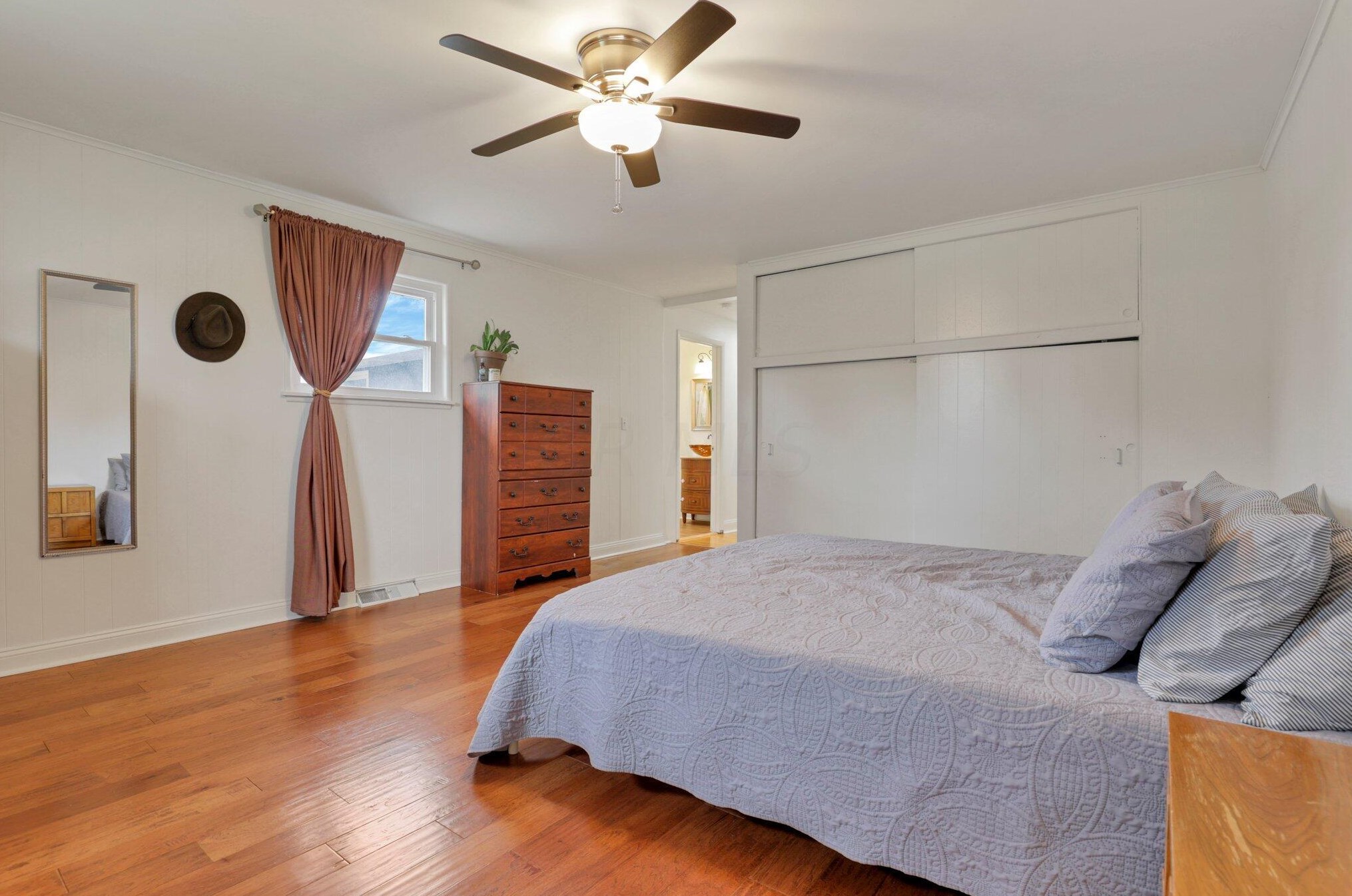 2887 Clermont Rd, Columbus OH  43209-3017 exterior