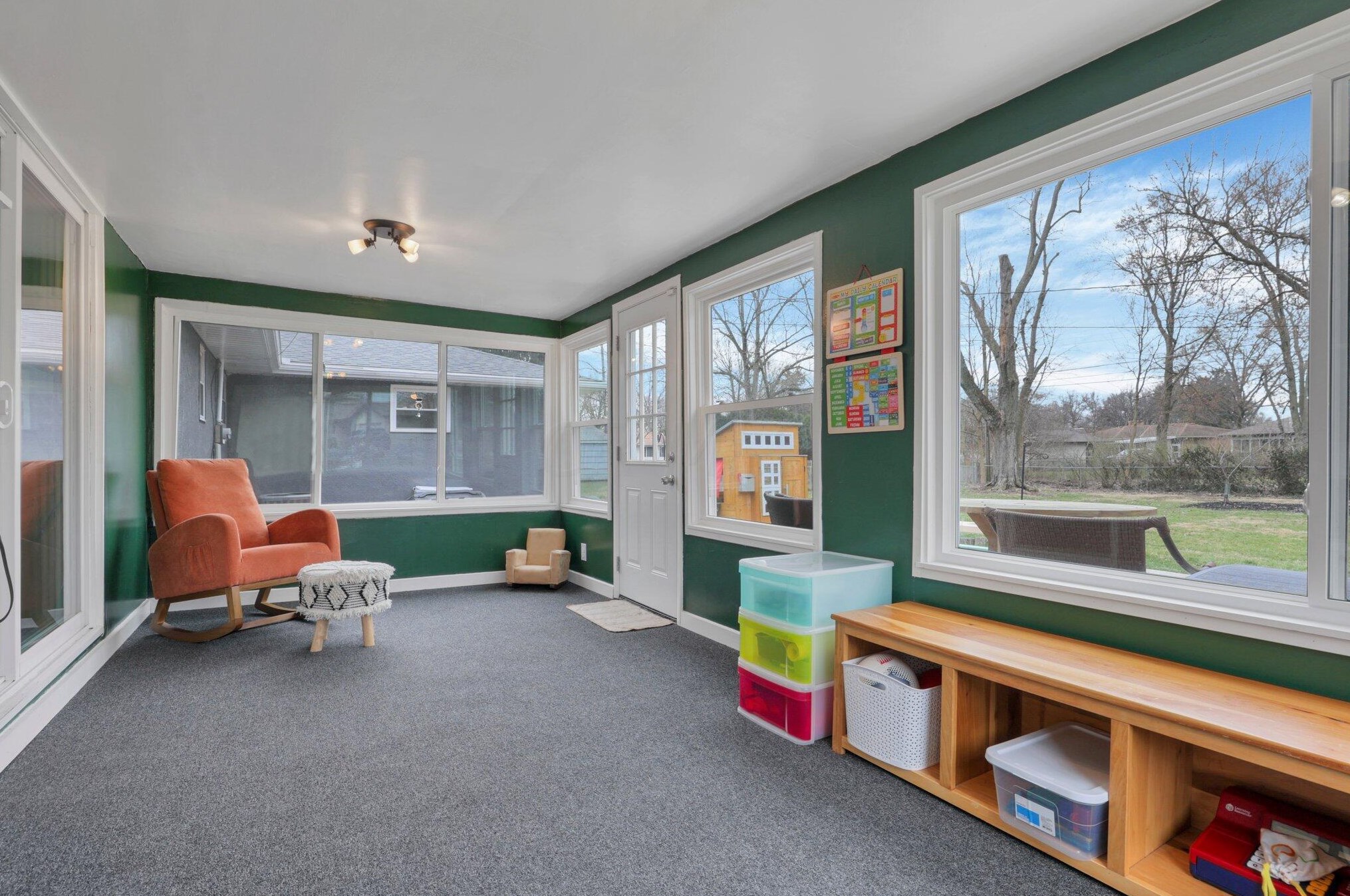 2887 Clermont Rd, Columbus OH  43209-3017 exterior