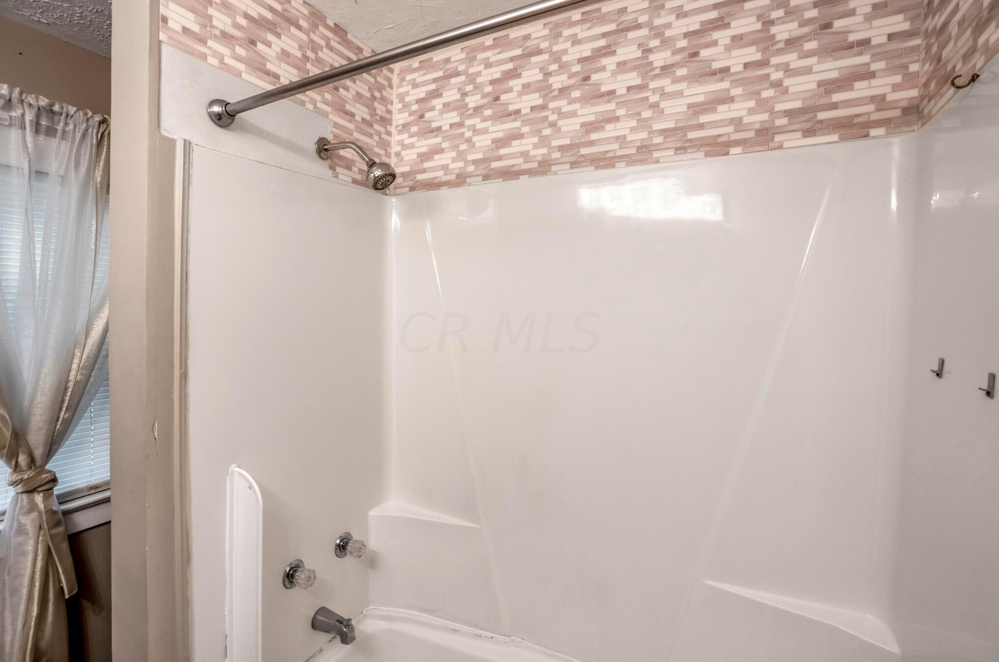 1356 21st Ave, Columbus OH  43211-2516 exterior