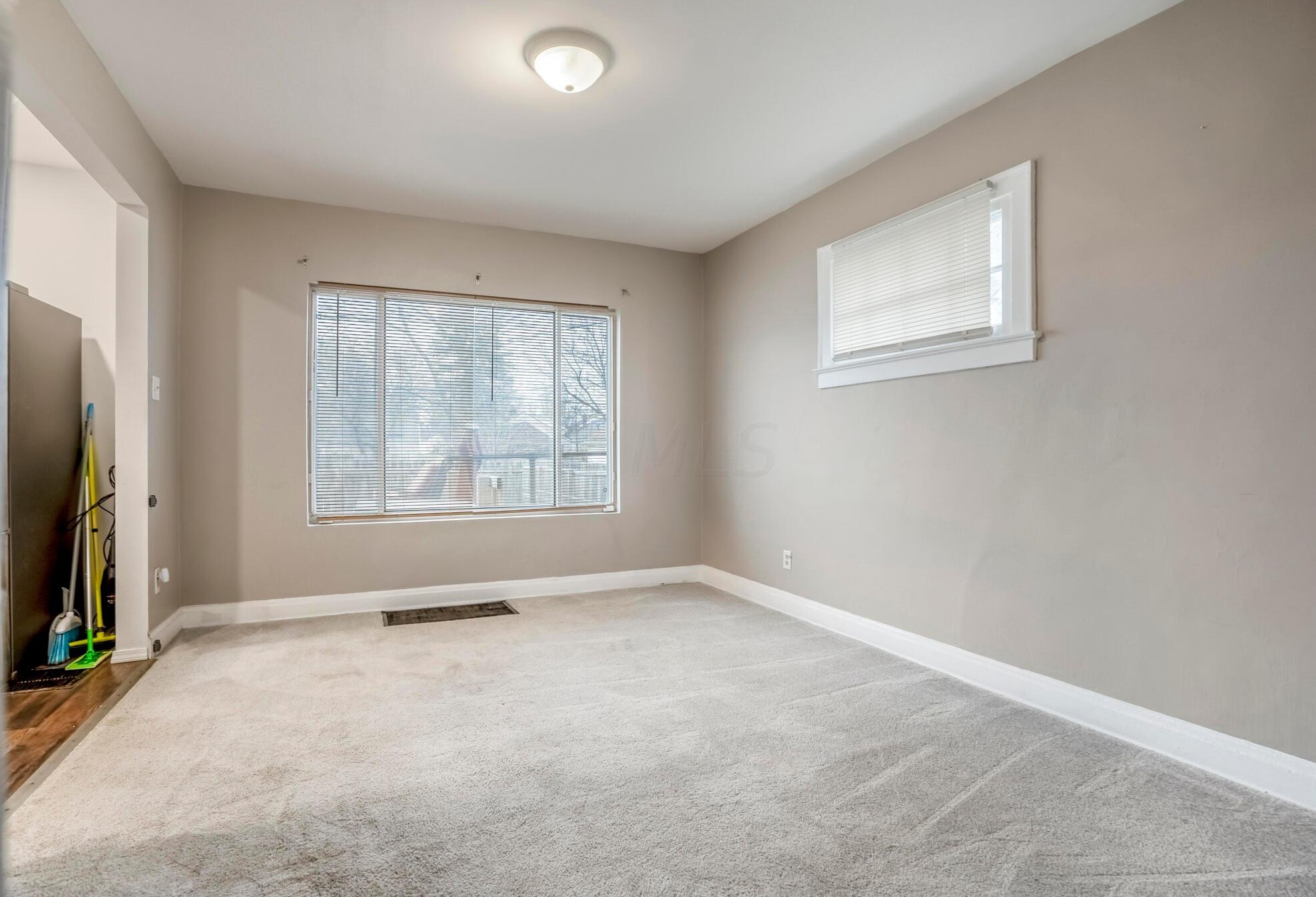 1356 21st Ave, Columbus OH  43211-2516 exterior