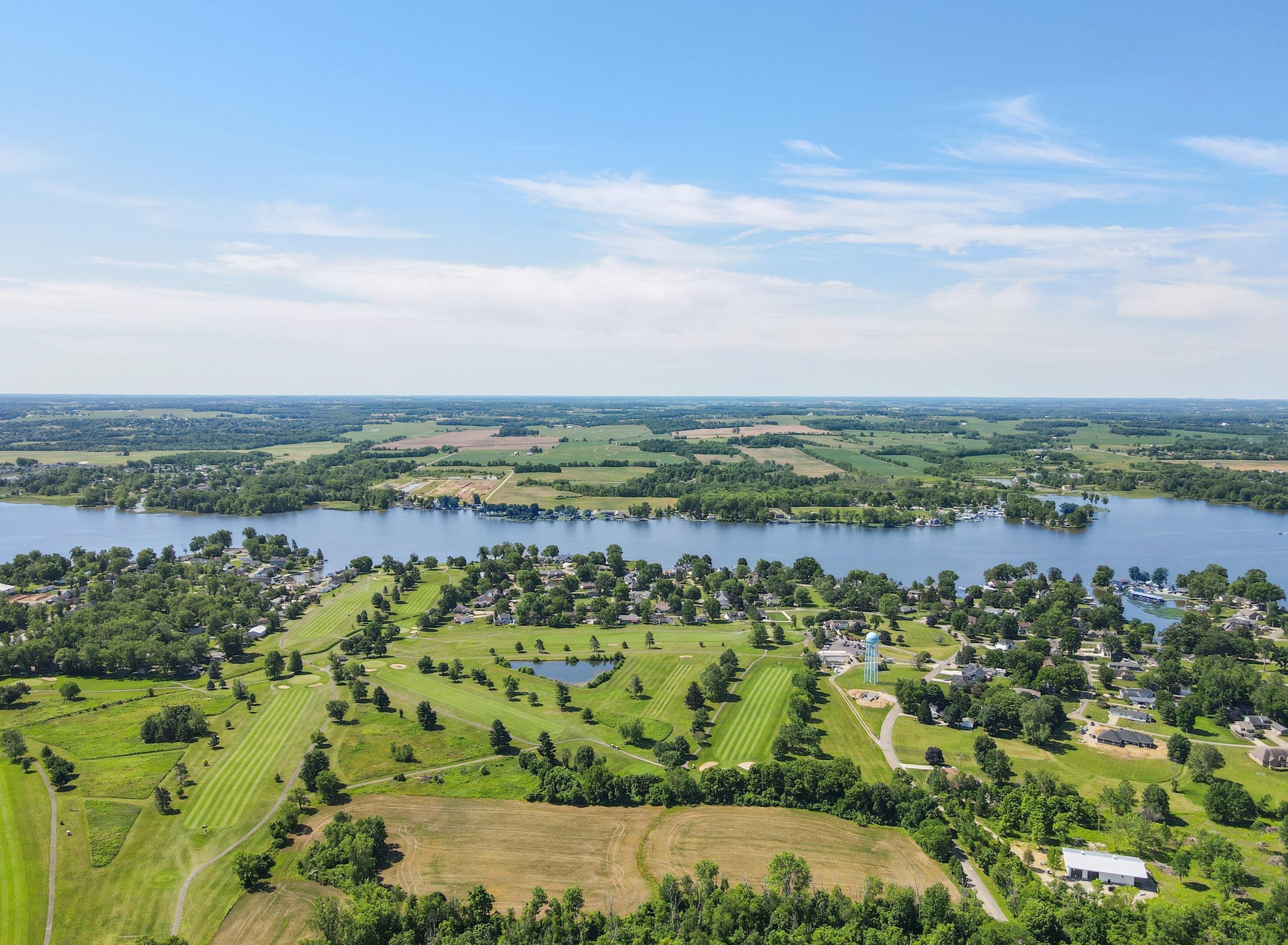 182 Cranberry Ln, Buckeye Lake OH  43008-7832 exterior