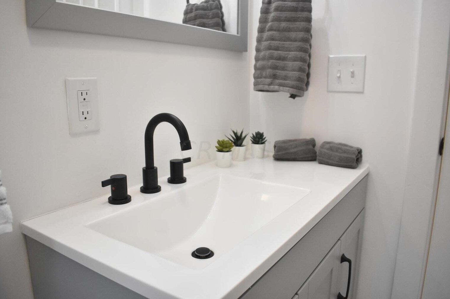 507 Bulen Ave, Columbus OH 43205-2504 exterior