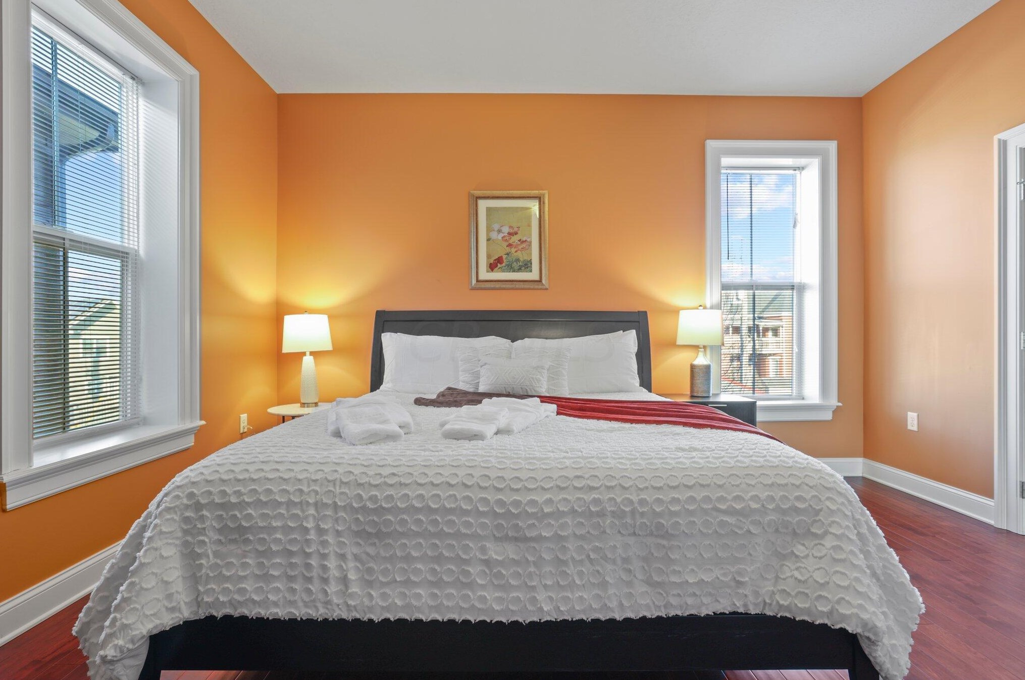 1066 Long St, Columbus OH  43203-1916 exterior