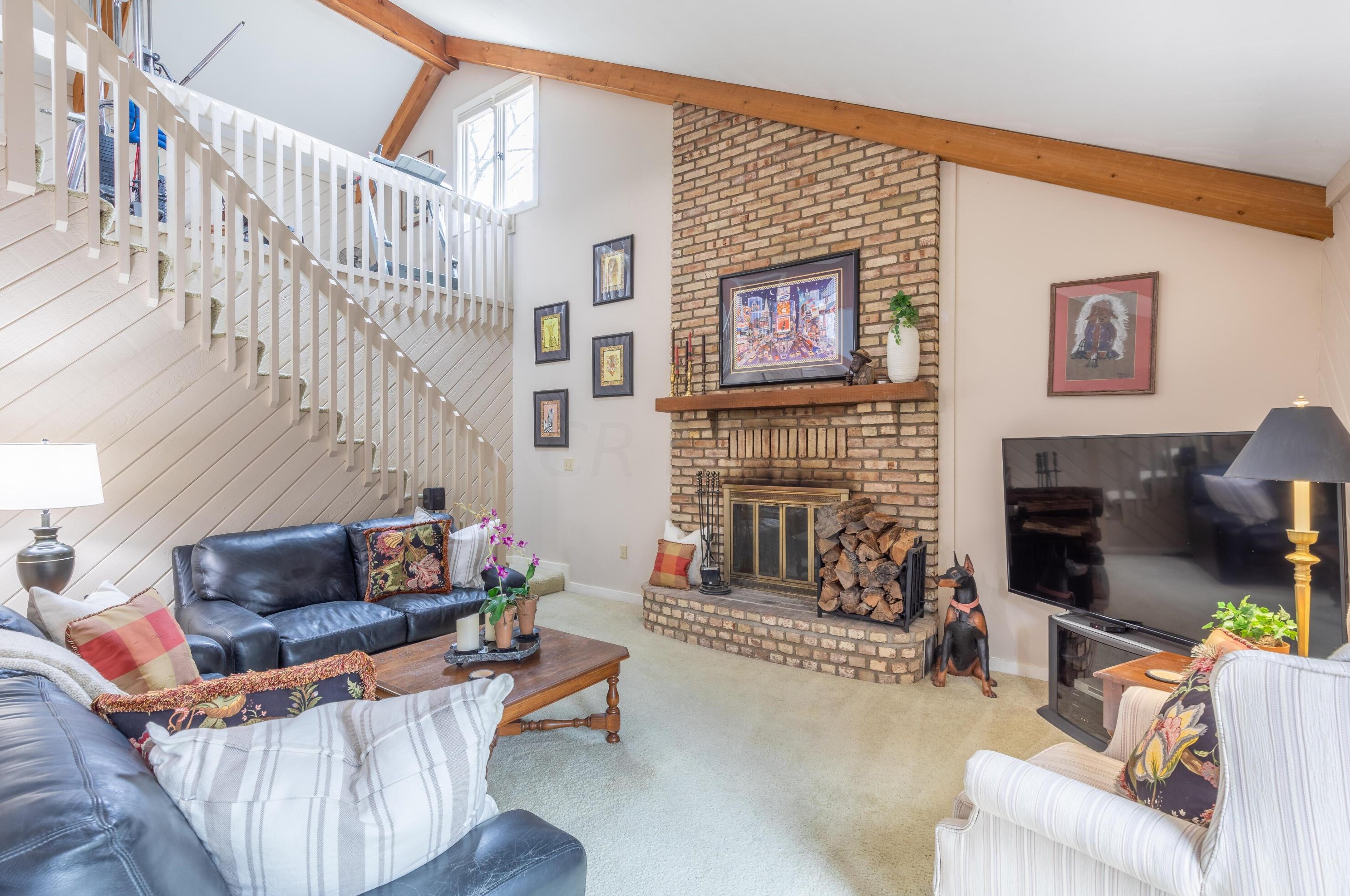 8398 Kilbirnie Ct, Dublin OH  43017-9732 exterior