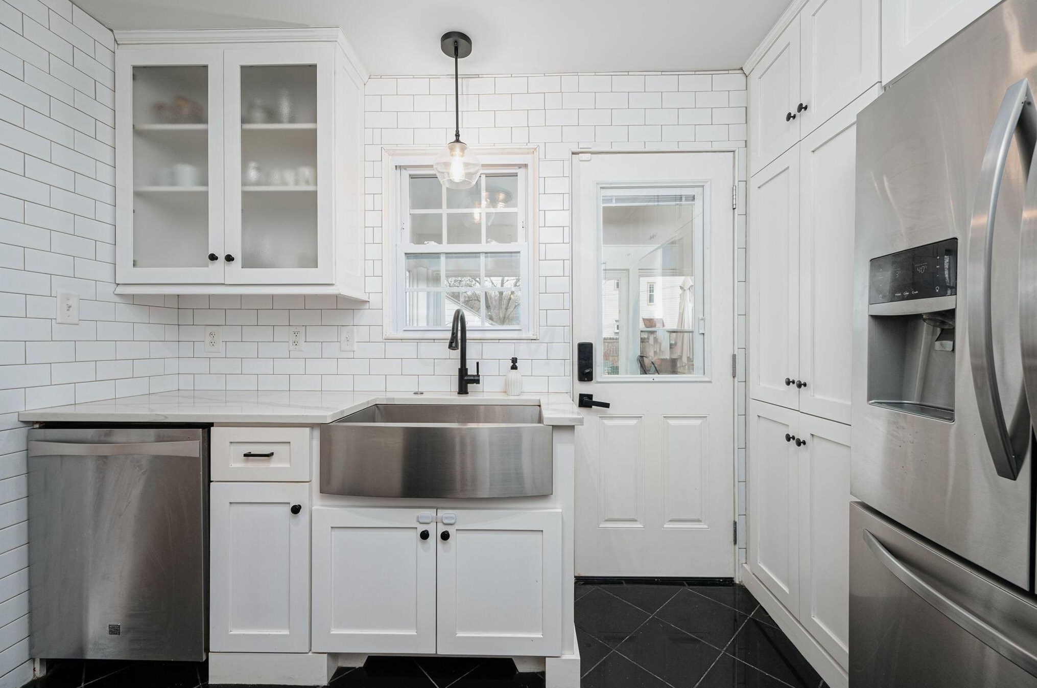 2388 Livingston Ave, Columbus OH  43209-2845 exterior