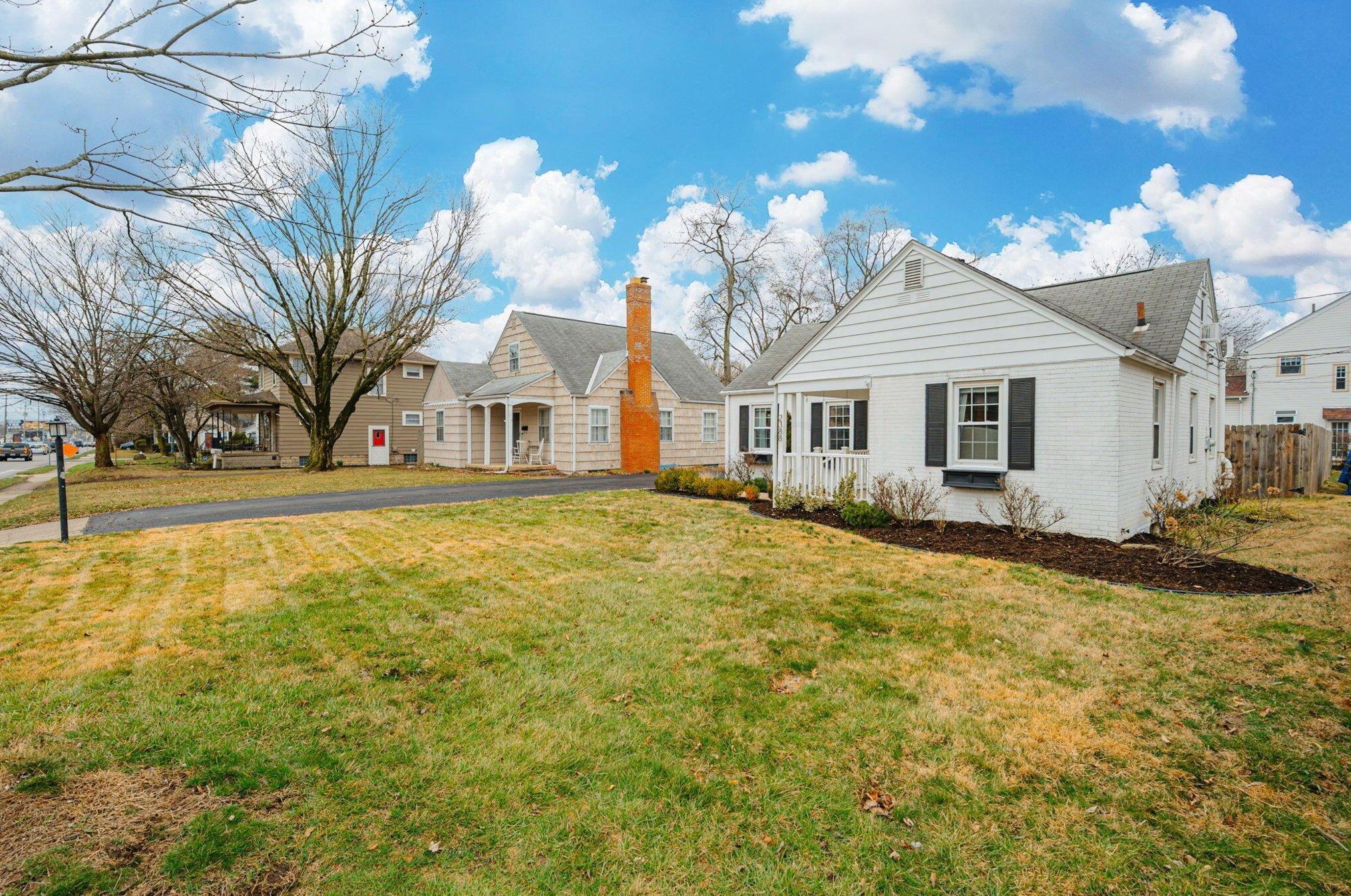 2388 Livingston Ave, Columbus OH  43209-2845 exterior