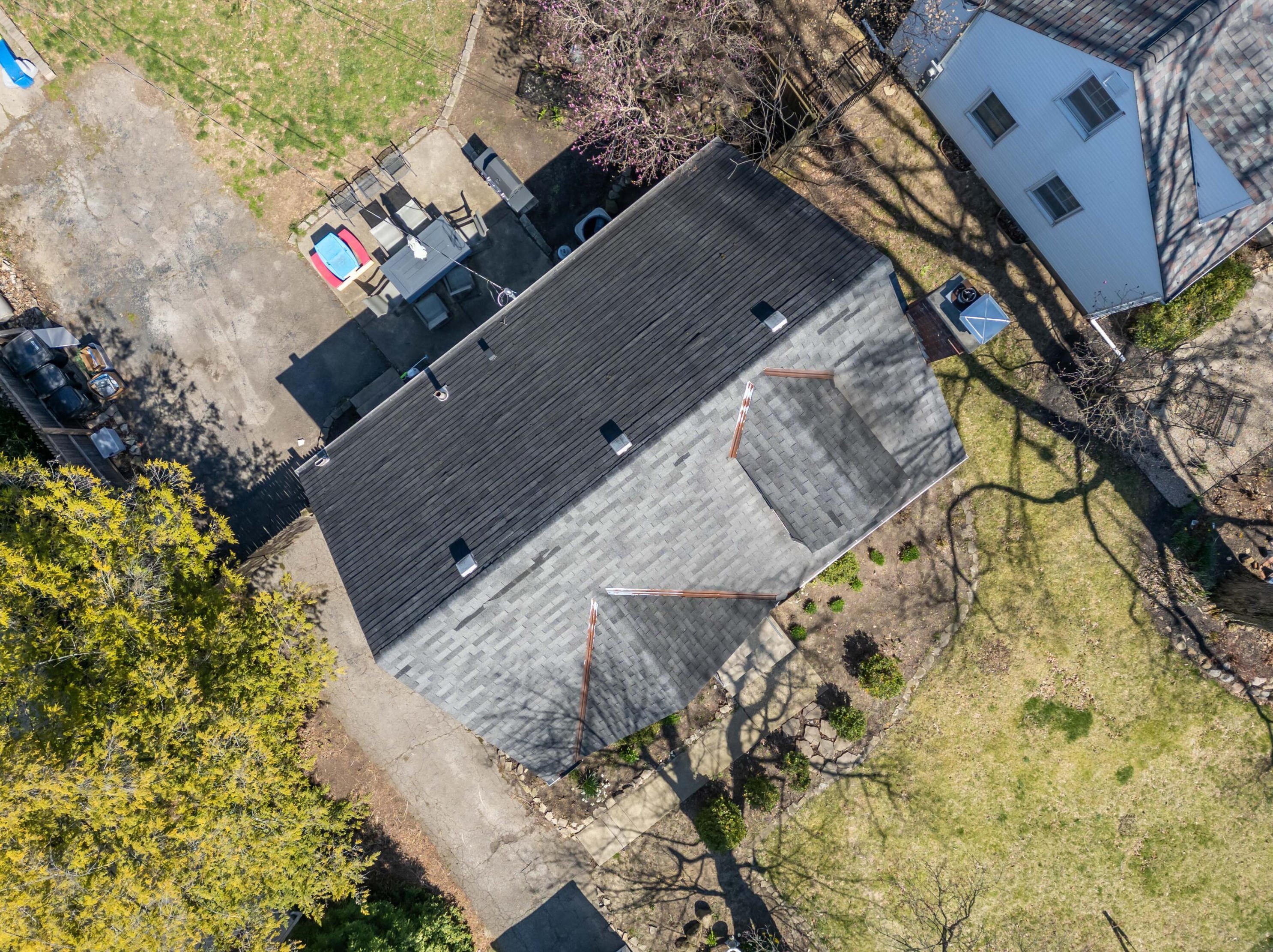 2590 Ruhl Ave, Columbus OH 43209-1172 exterior