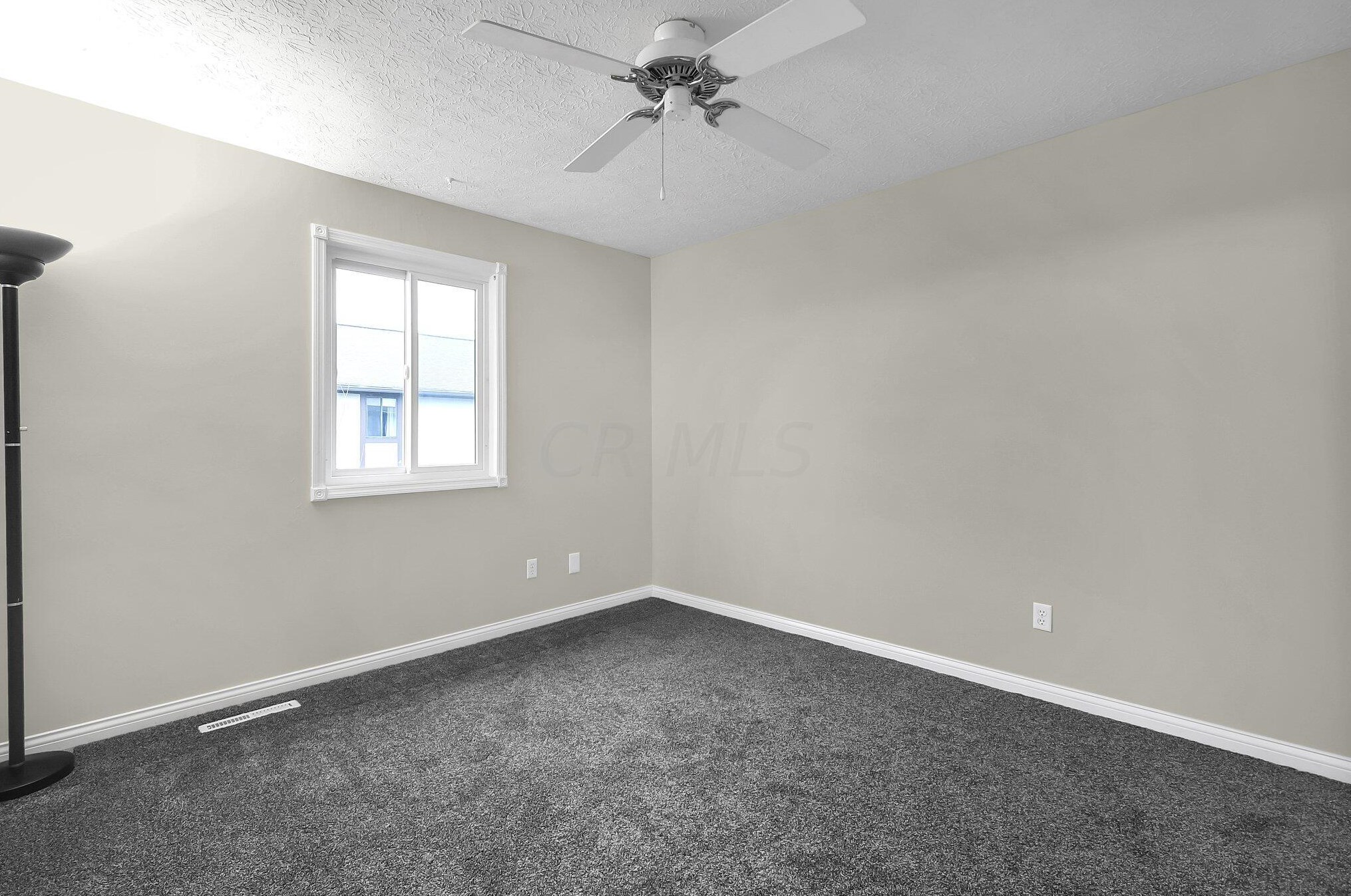 3084 Highcliff Ct, Columbus OH 43231-2344 exterior