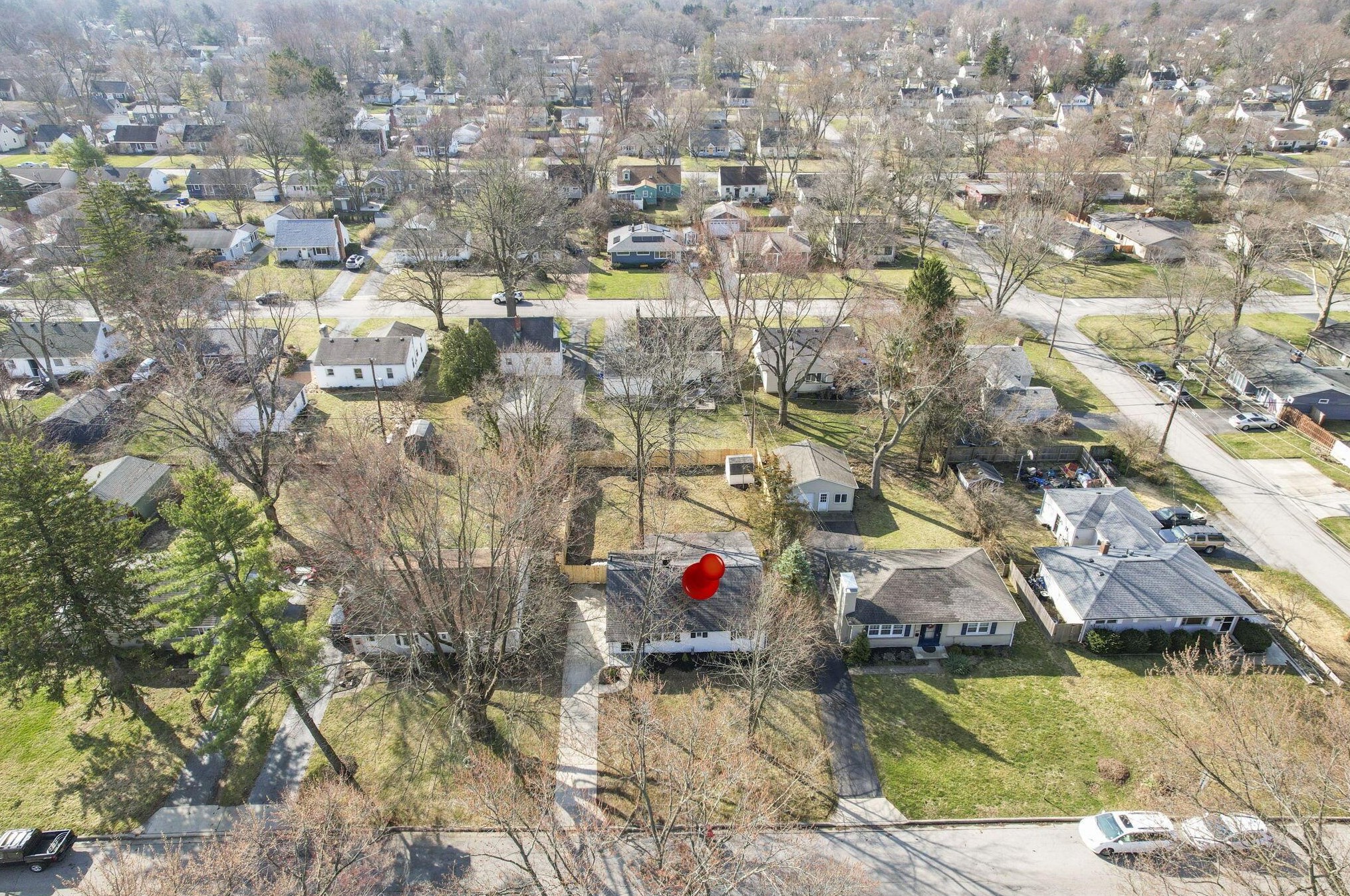 2265 Edgevale Rd, Columbus OH  43221-1216 exterior