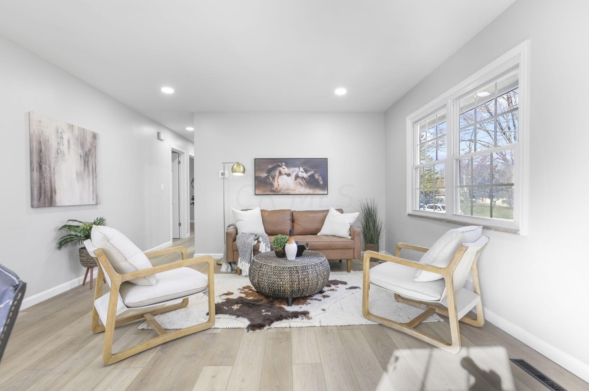 2265 Edgevale Rd, Columbus OH  43221-1216 exterior