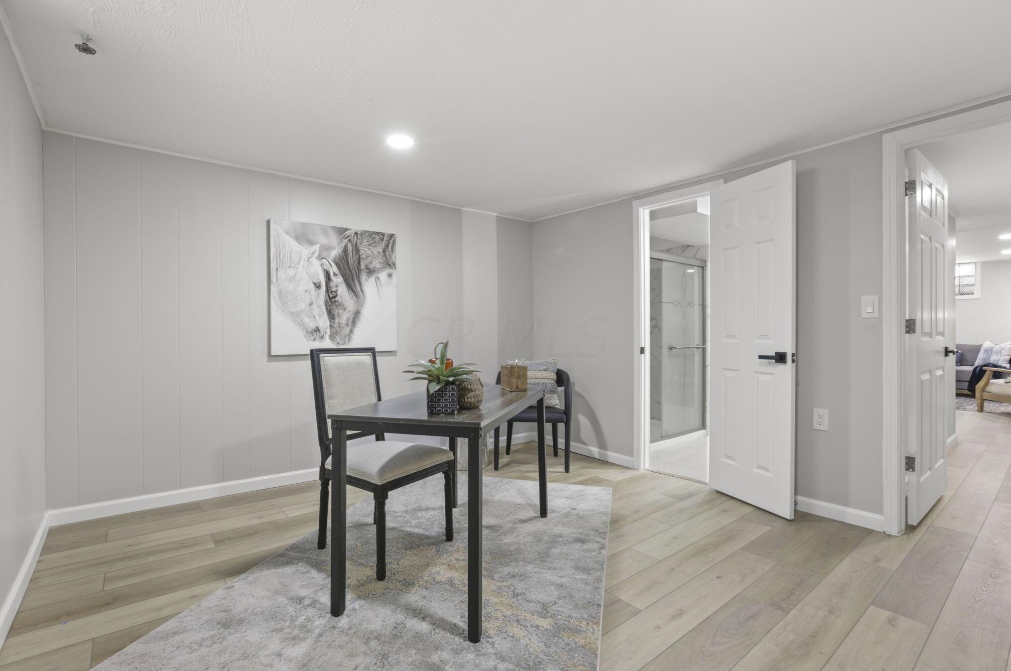 2265 Edgevale Rd, Columbus OH  43221-1216 exterior