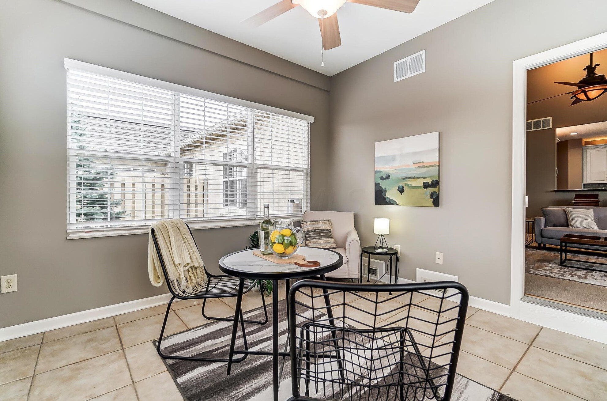 5193 Avery Oak Dr, Dublin OH  43016-7357 exterior