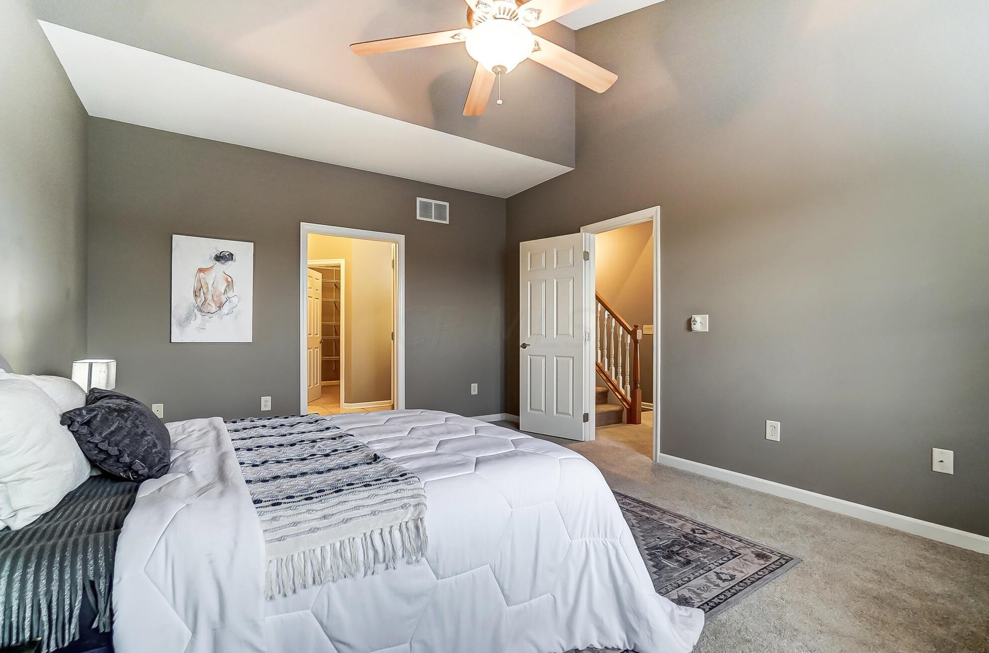 5193 Avery Oak Dr, Dublin OH  43016-7357 exterior