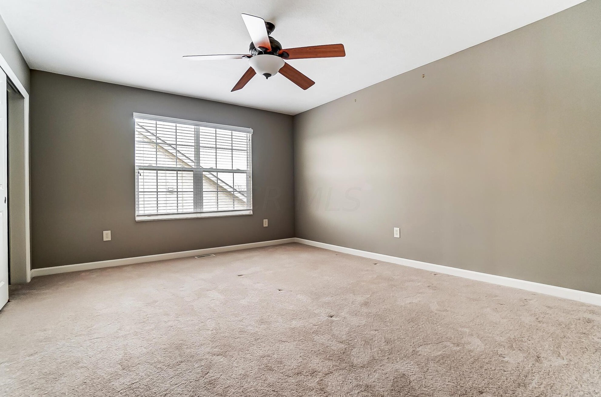 5193 Avery Oak Dr, Dublin OH  43016-7357 exterior