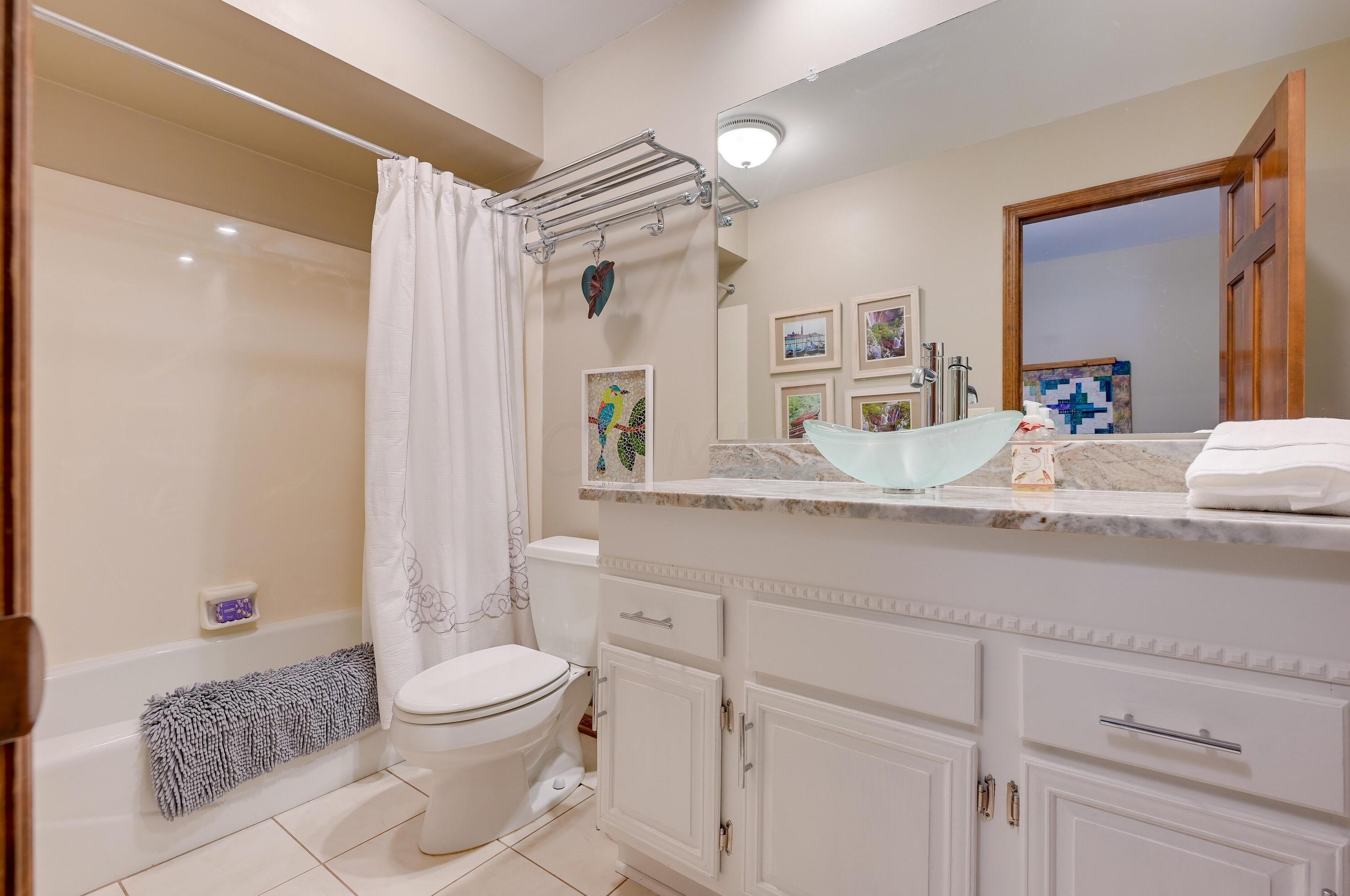 6286 Deeside Dr, Dublin OH  43017-9459 exterior