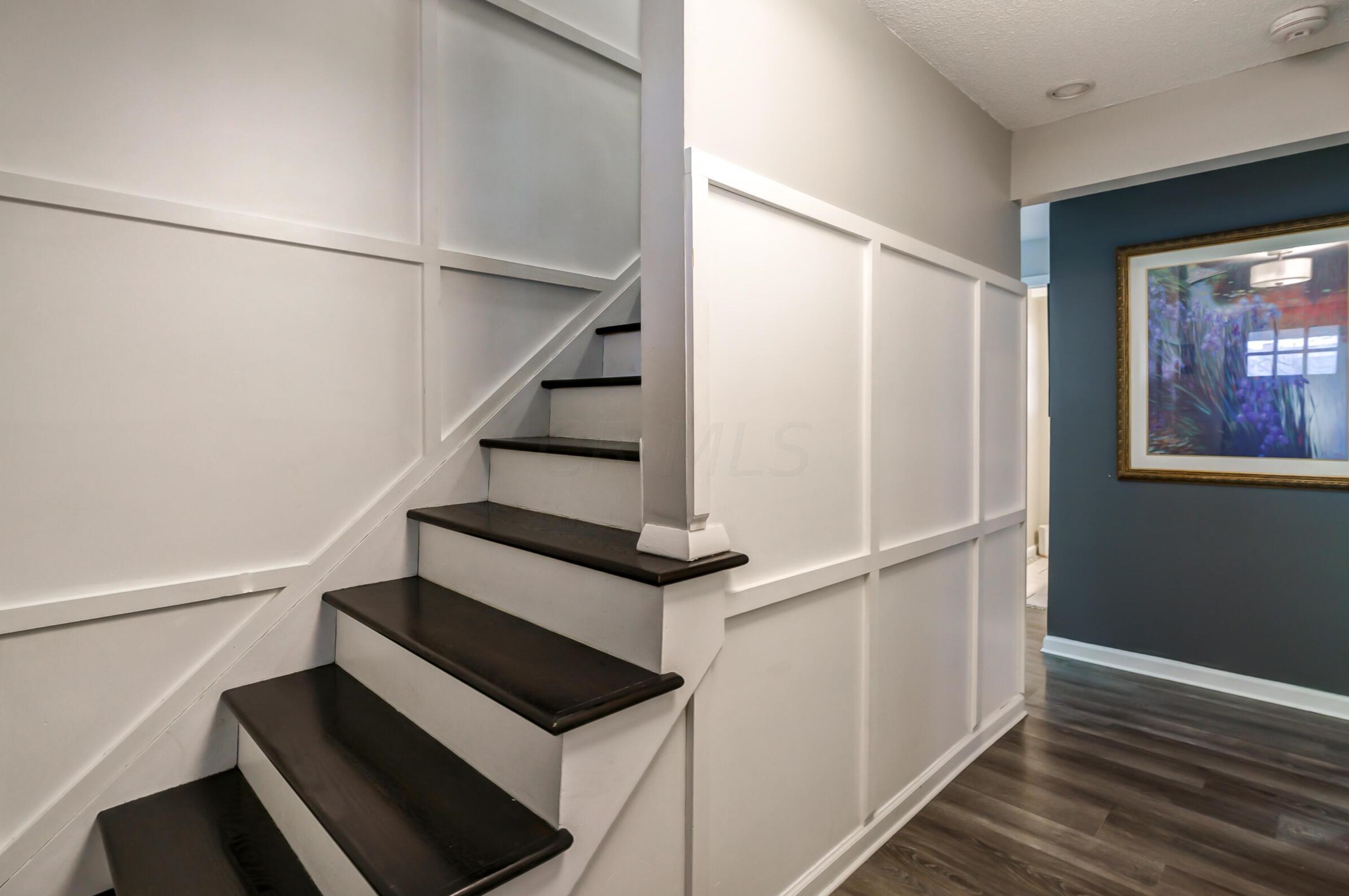 1373 Bolenhill Ave, Columbus OH  43229-1321 exterior