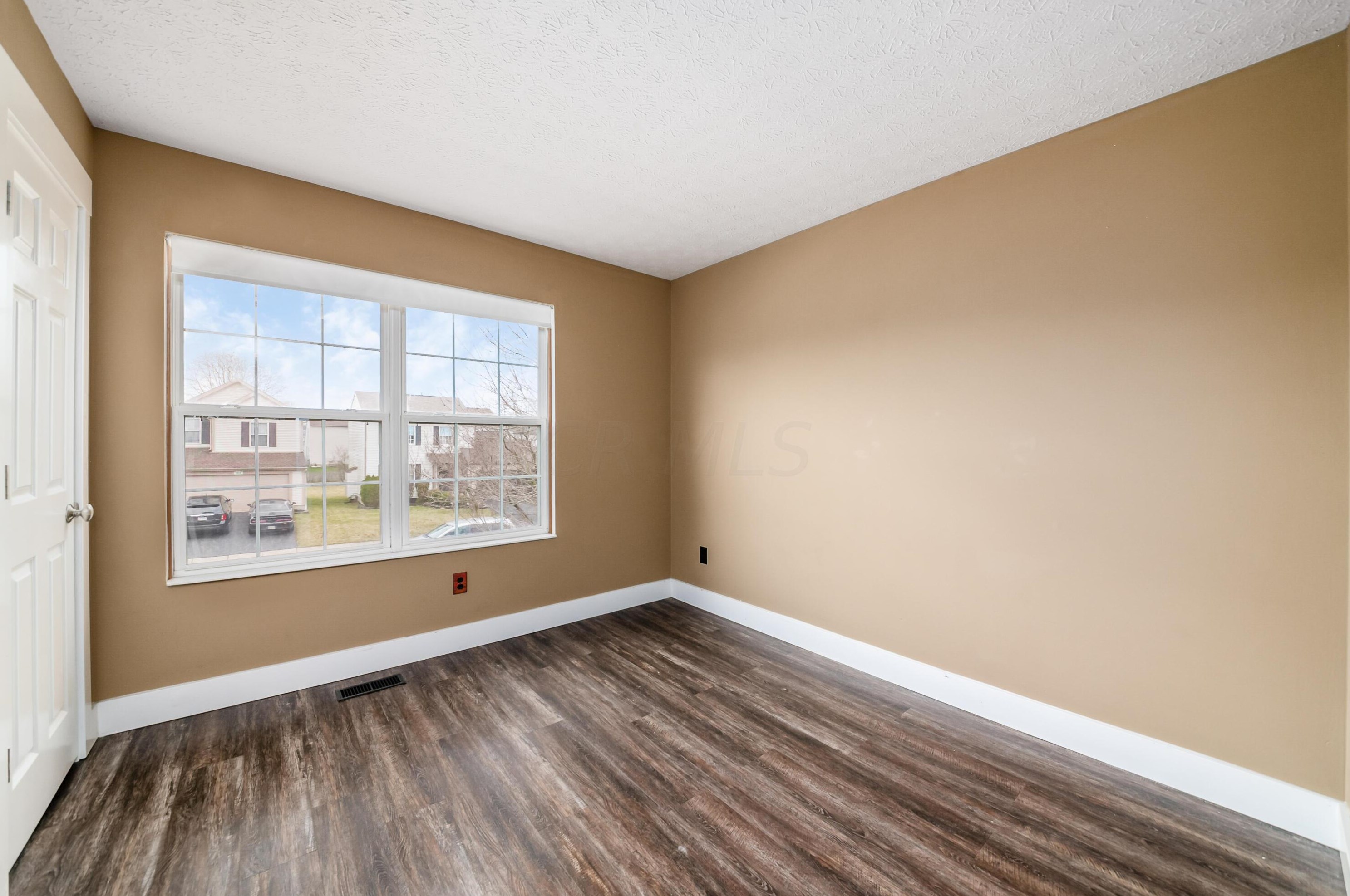 1233 Harley Run Dr, Blacklick OH  43004-9196 exterior