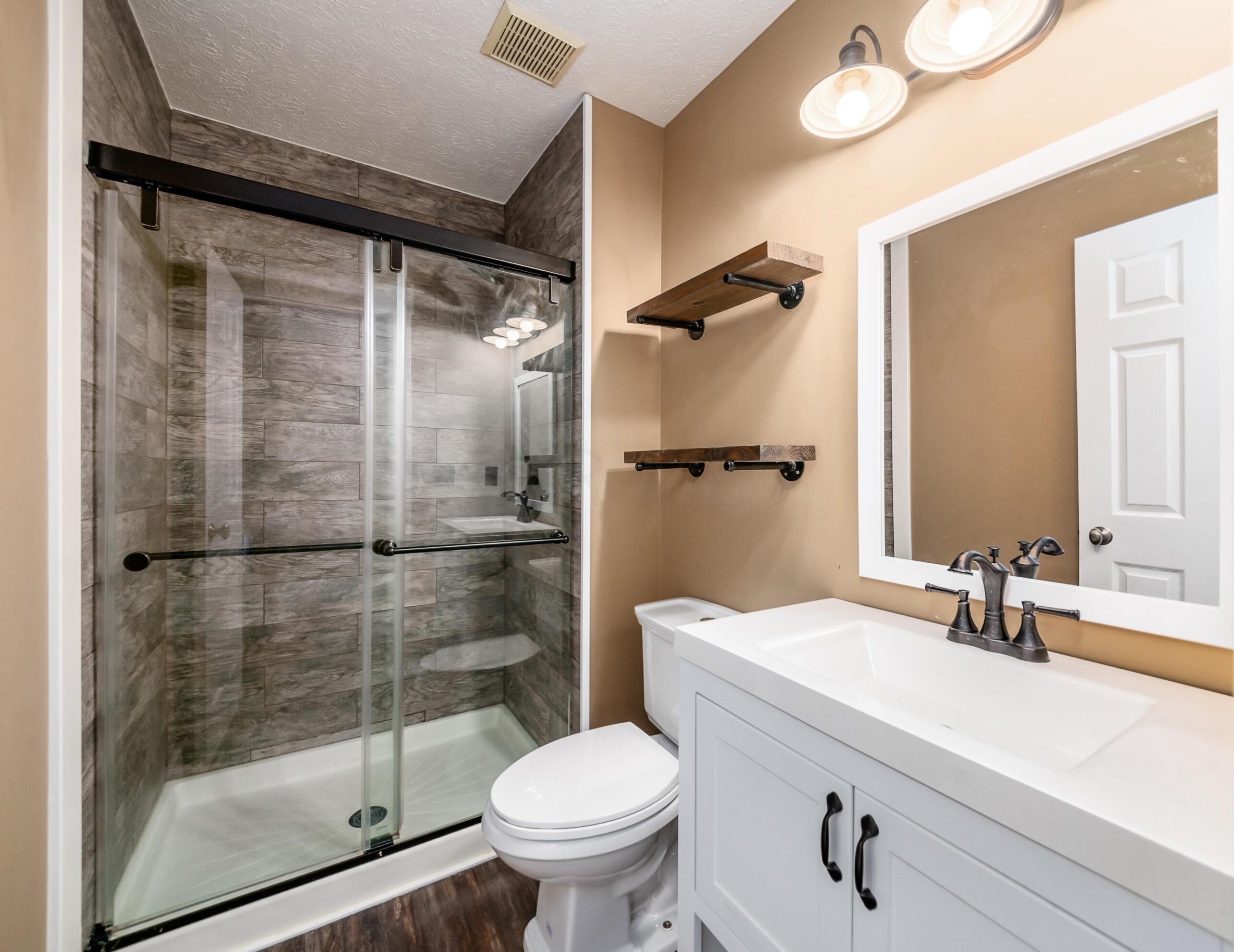 1233 Harley Run Dr, Blacklick OH  43004-9196 exterior