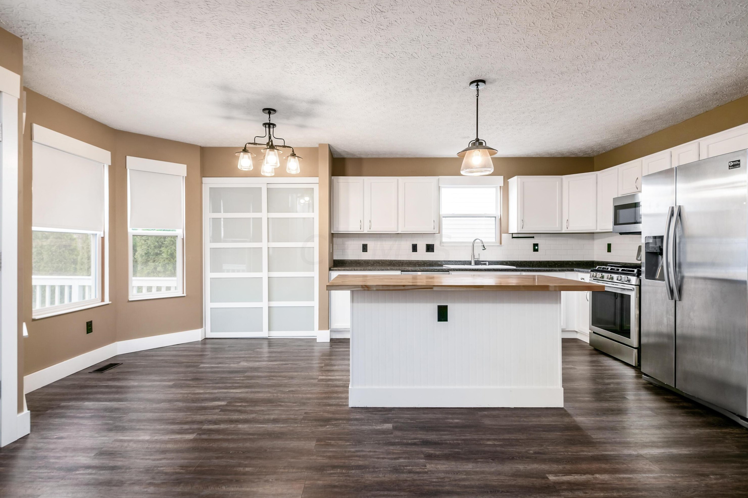 1233 Harley Run Dr, Blacklick OH  43004-9196 exterior