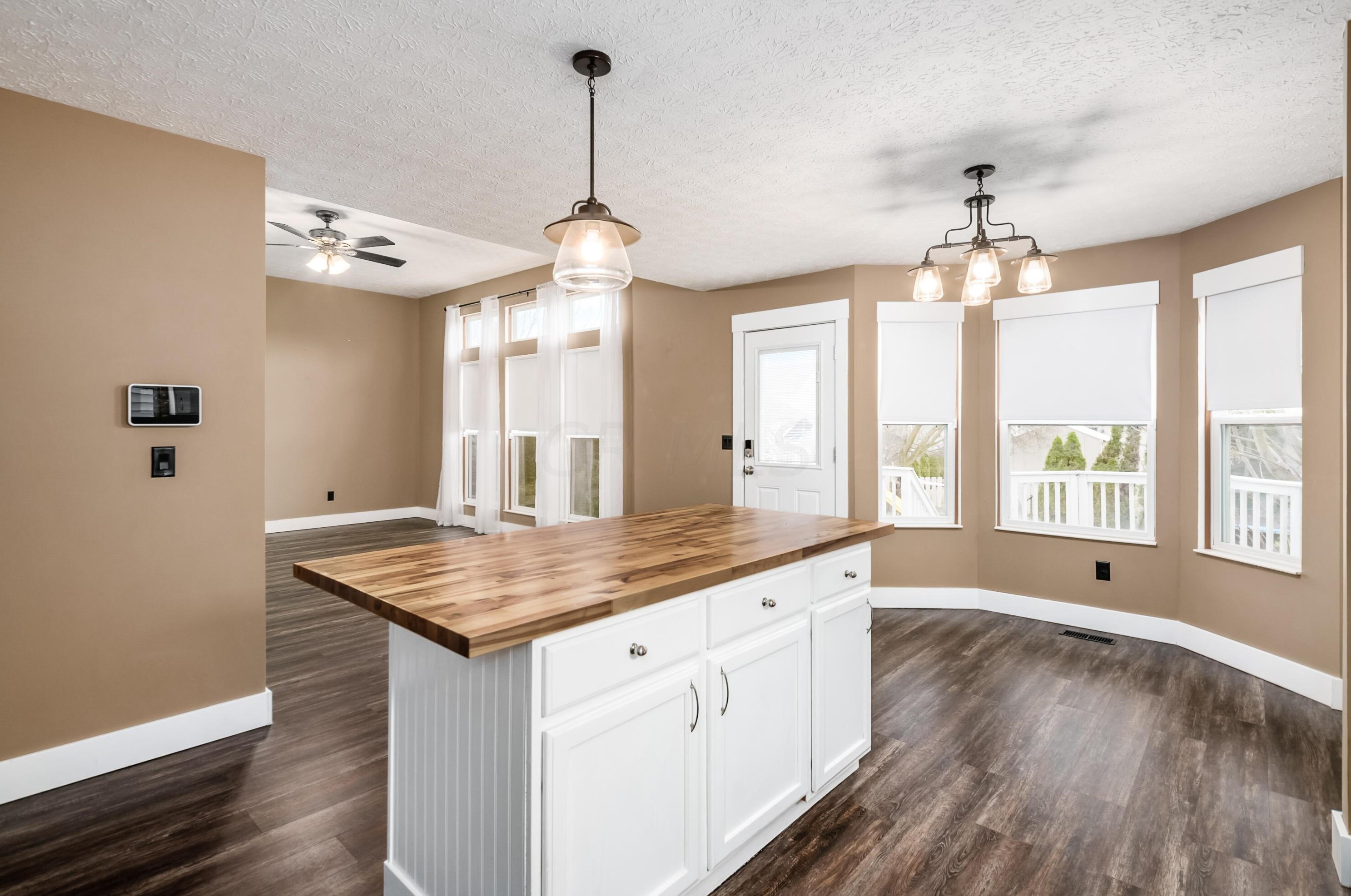 1233 Harley Run Dr, Blacklick OH  43004-9196 exterior