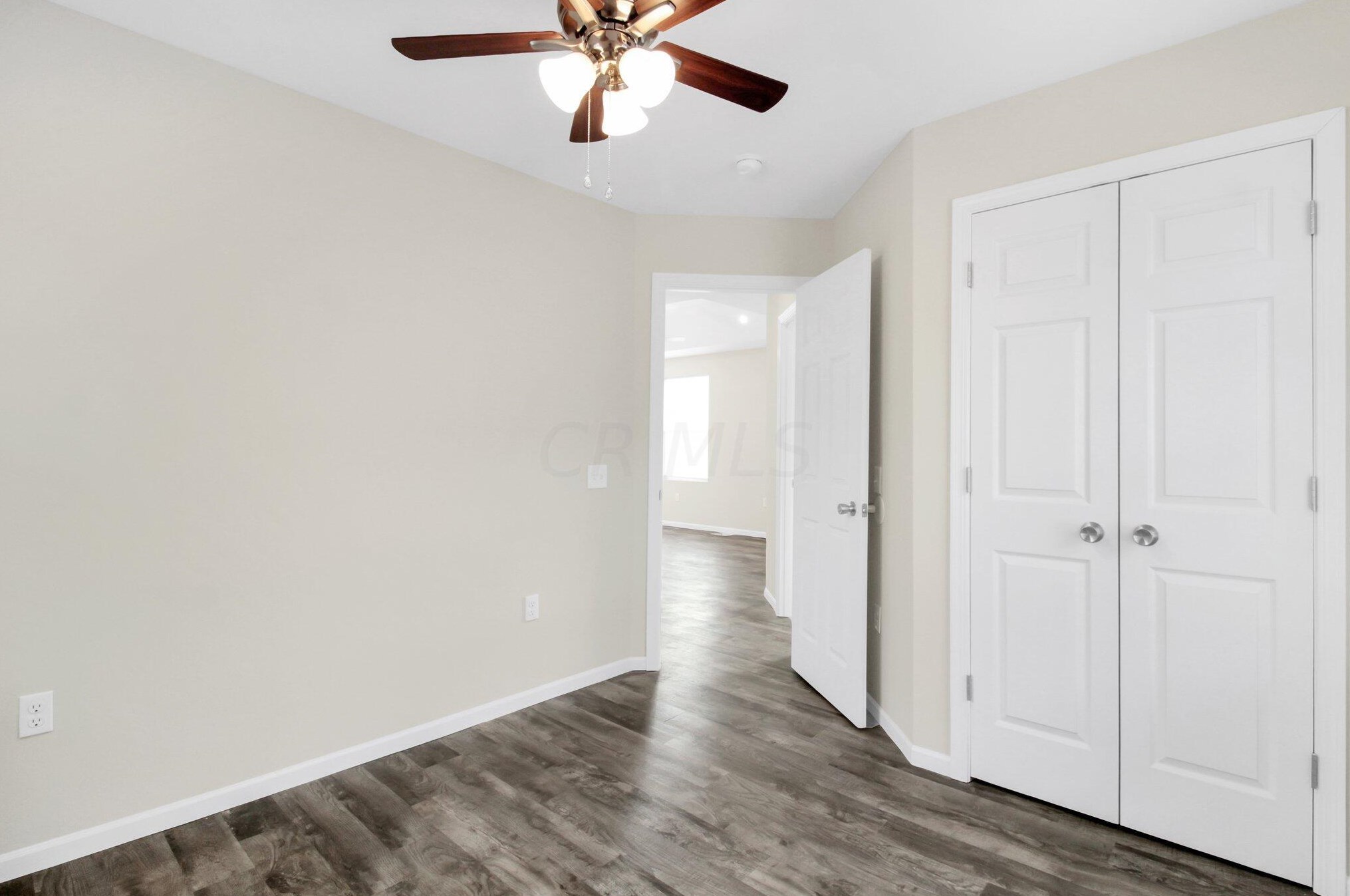 2353 Parkwood Ave, Columbus OH  43211-2374 exterior