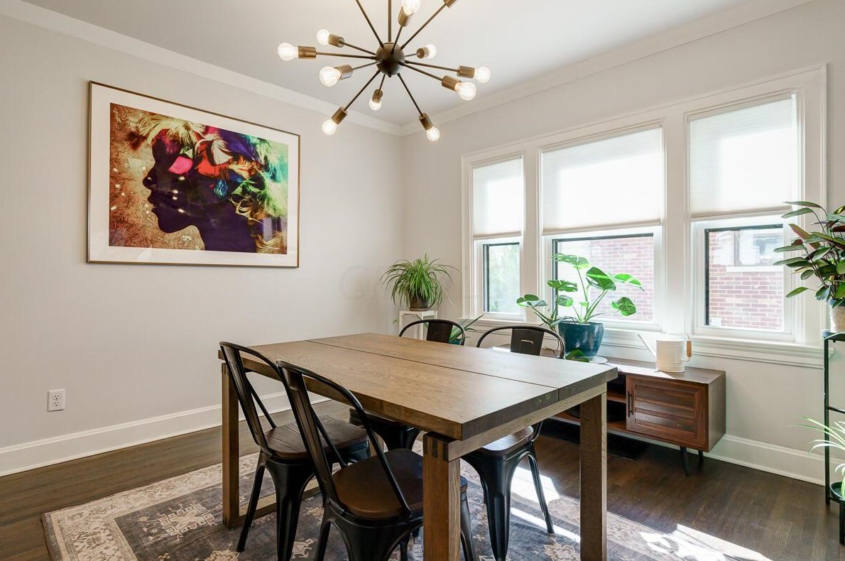 150 Cassingham Rd, Columbus OH  43209-1460 exterior