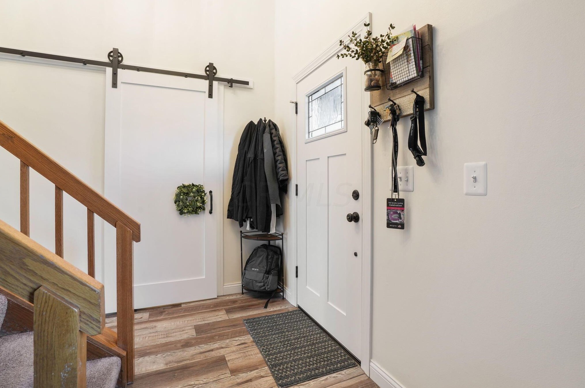 498 Helmbright Dr, Columbus OH  43230-4396 exterior