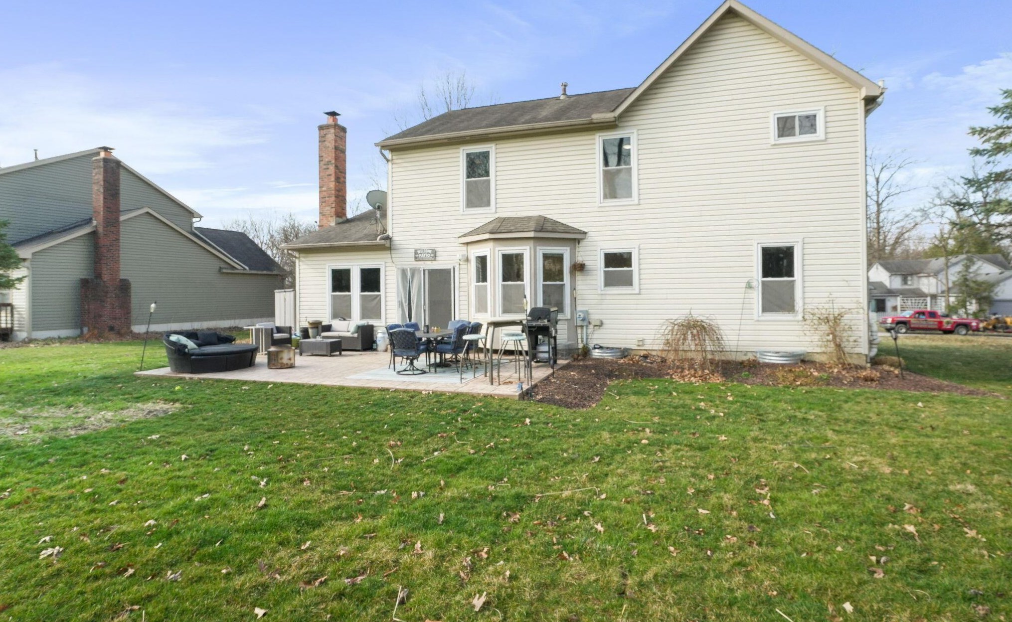 498 Helmbright Dr, Columbus OH  43230-4396 exterior