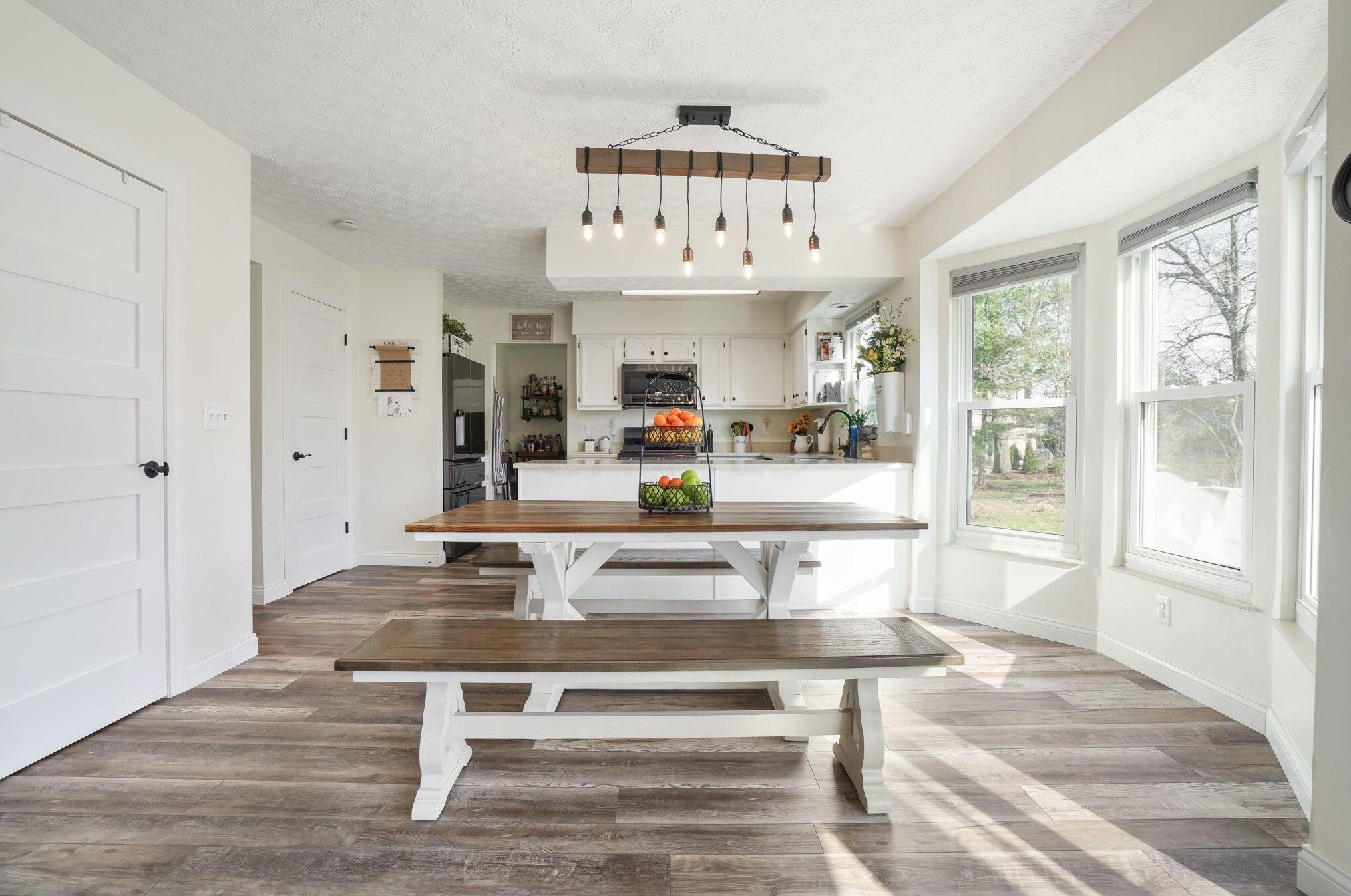 498 Helmbright Dr, Columbus OH  43230-4396 exterior