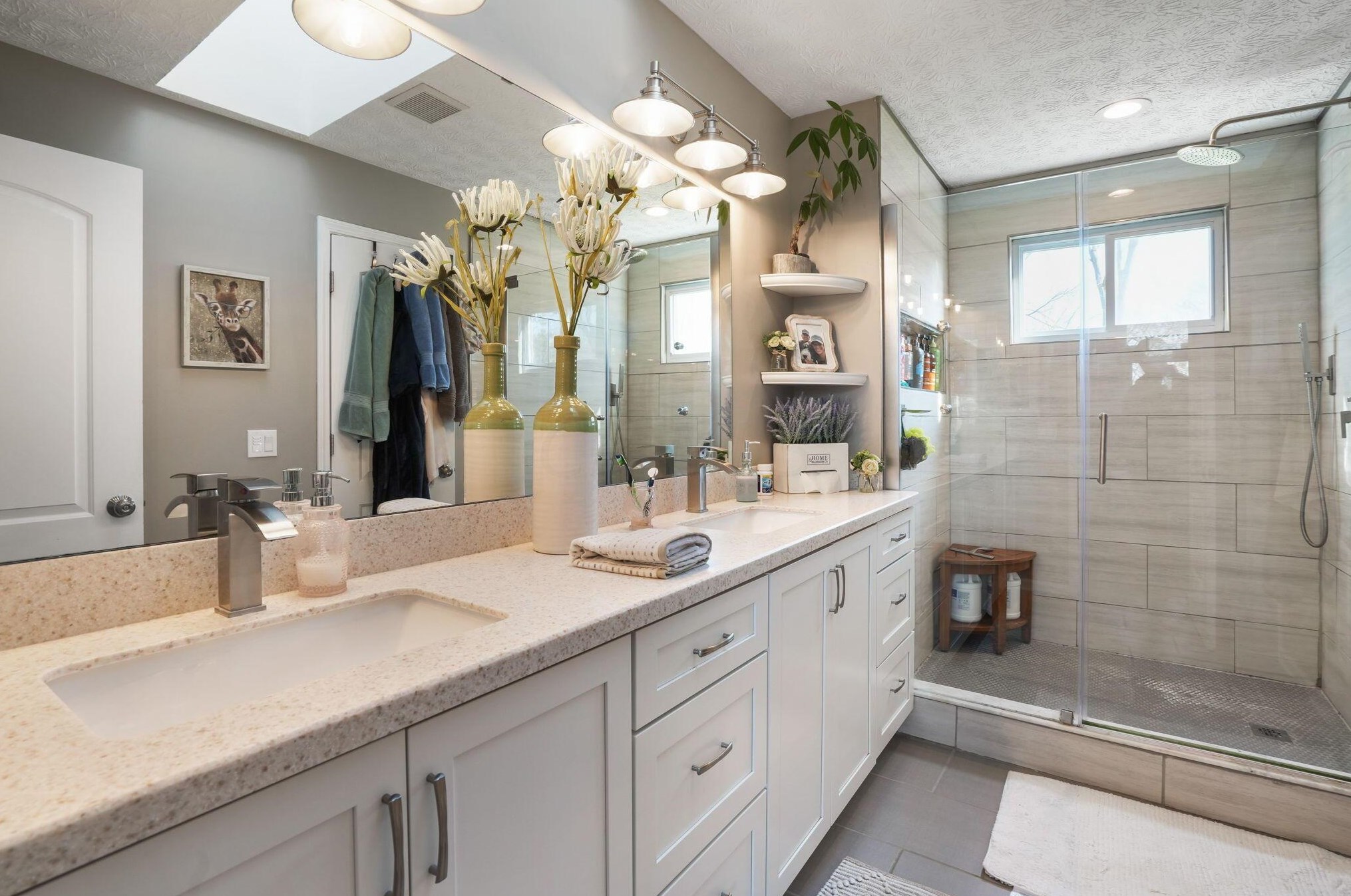 498 Helmbright Dr, Columbus OH  43230-4396 exterior