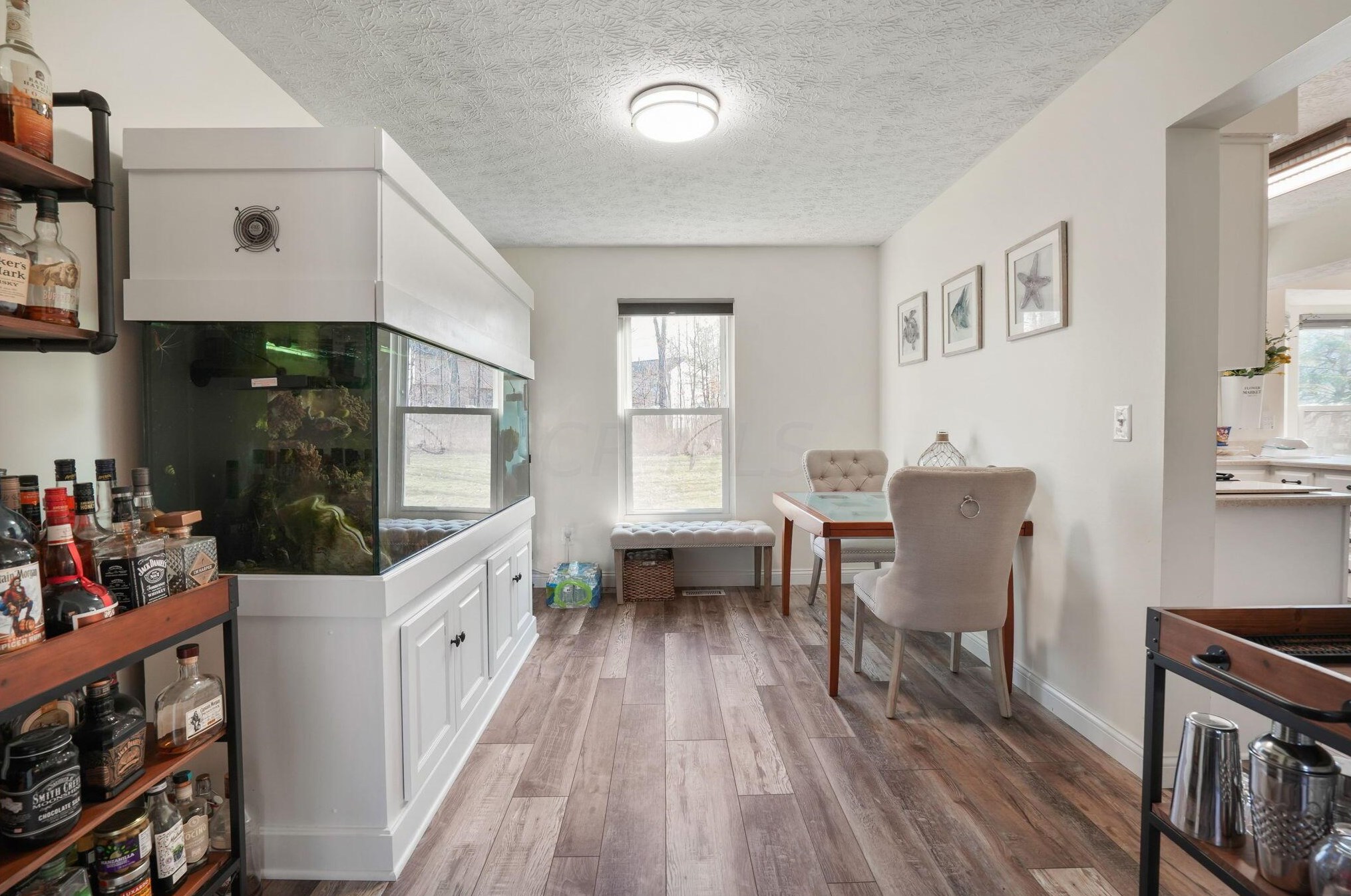 498 Helmbright Dr, Columbus OH  43230-4396 exterior