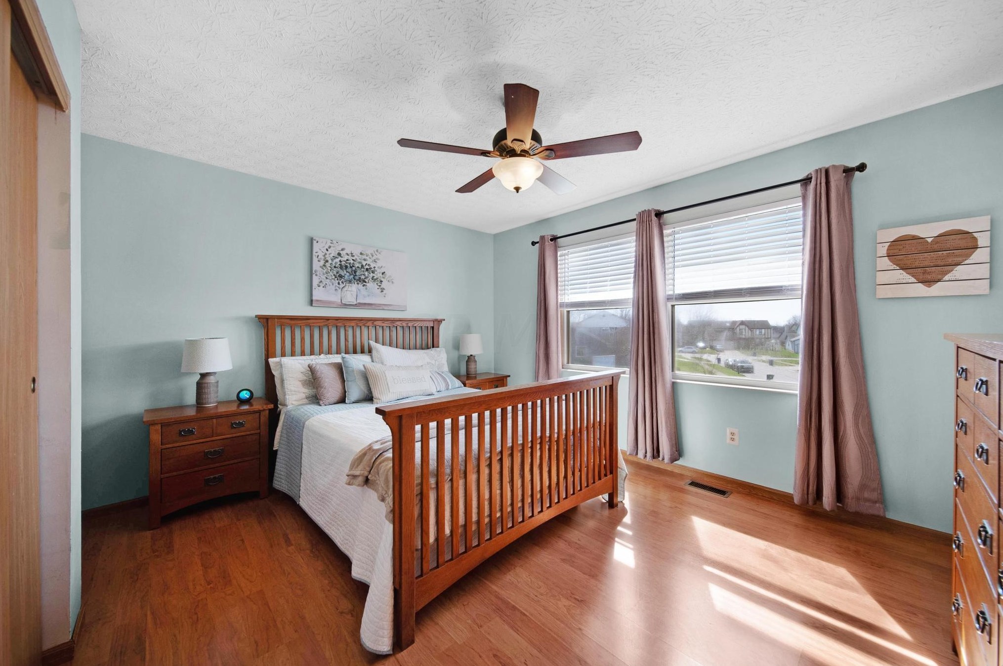 3180 Wild Dunes Ct, Pickerington OH  43147-8742 exterior