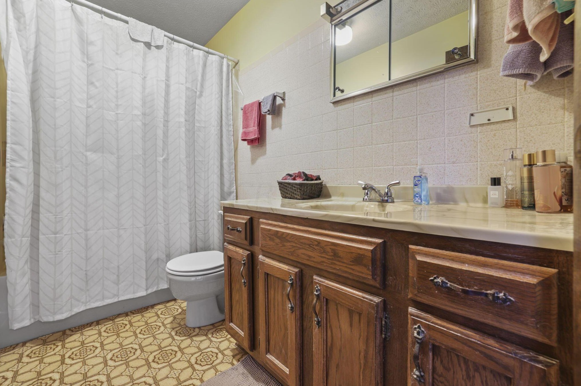 857 Hubert Ave, Lancaster OH  43130-4523 exterior